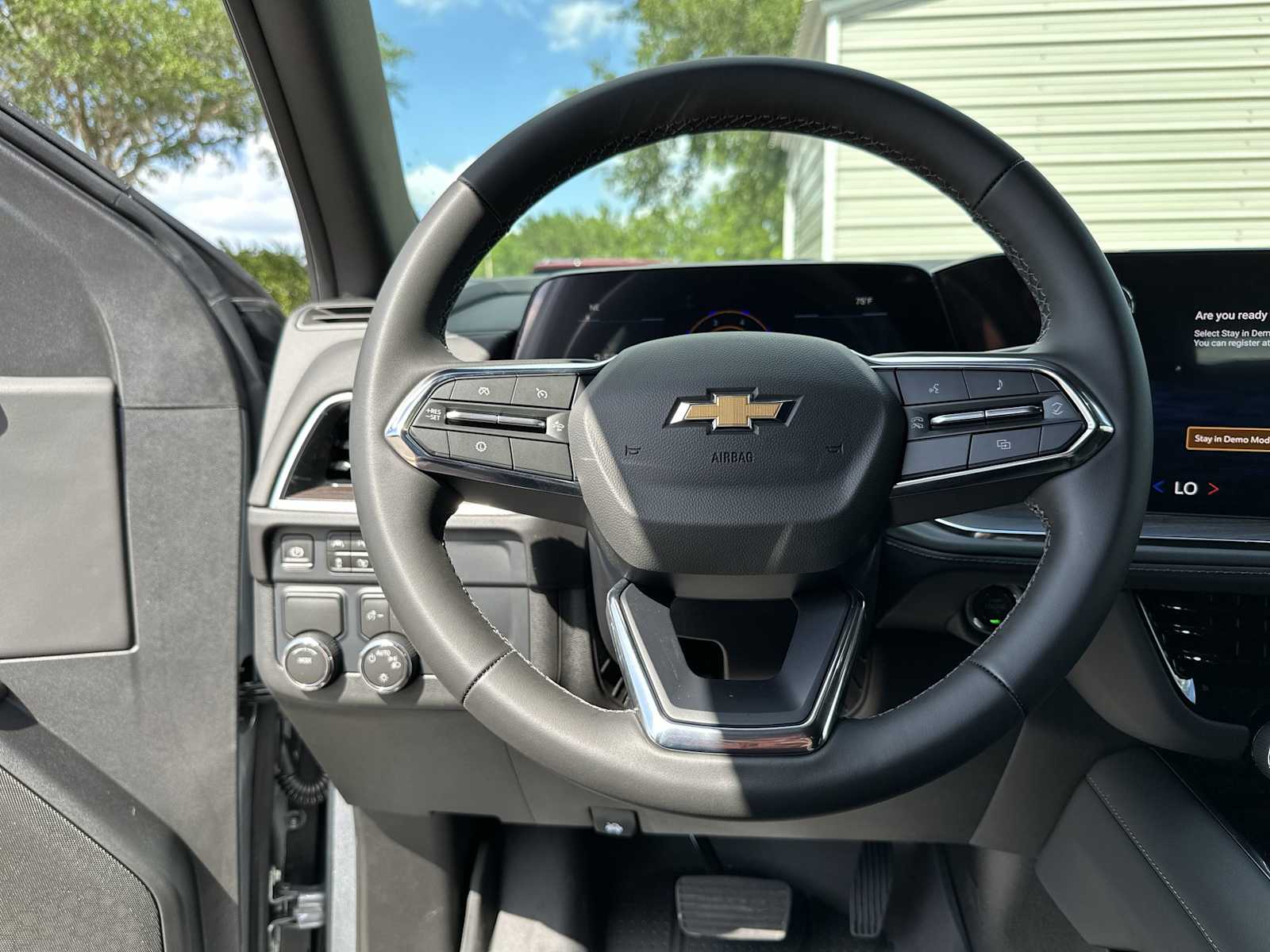 Thumbnail: 2026 Chevrolet Tahoe - 20