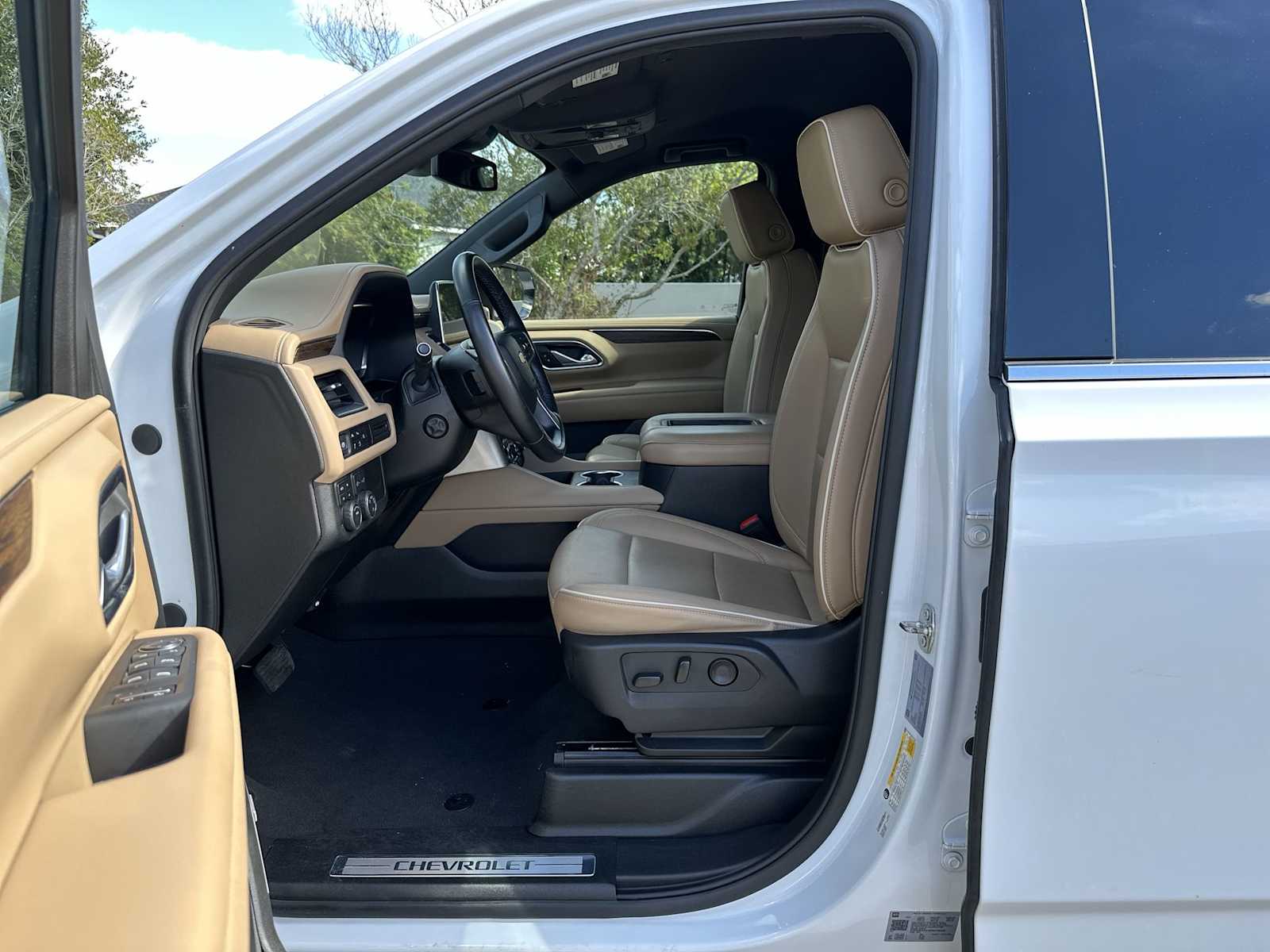 Thumbnail: 2024 Chevrolet Suburban - 2