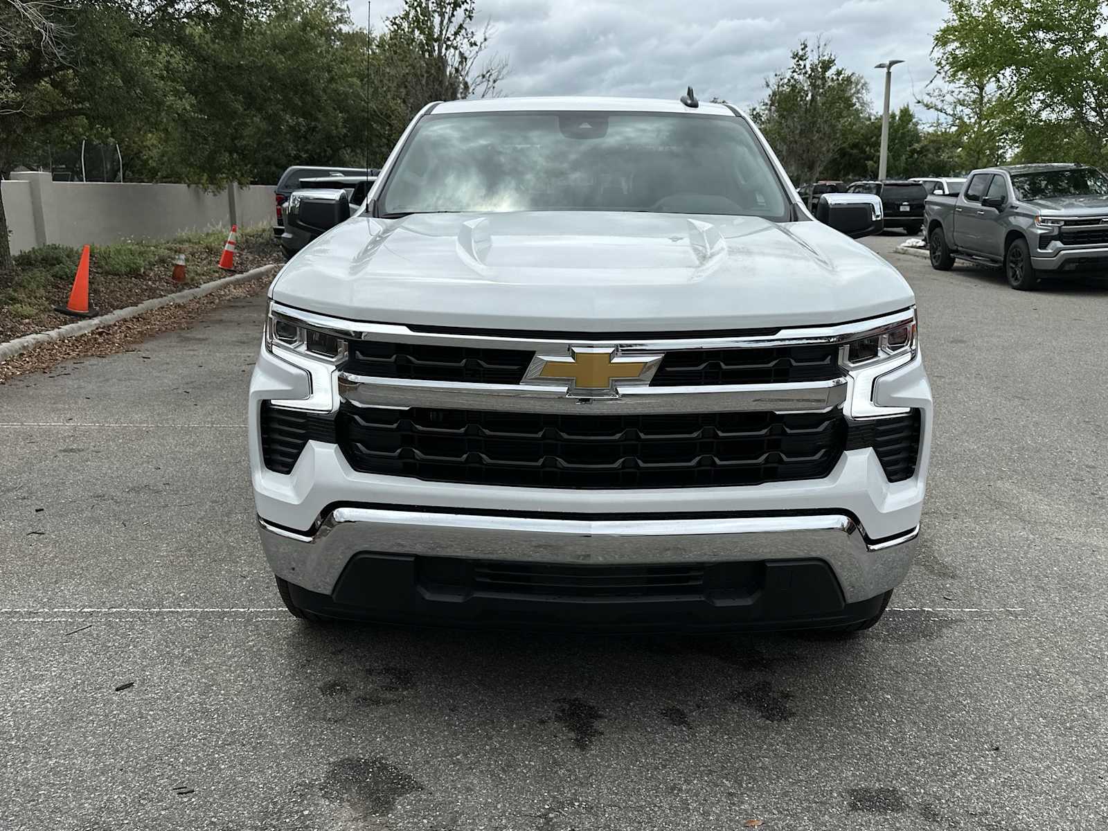 Thumbnail: 2026 Chevrolet Silverado 1500 - 10