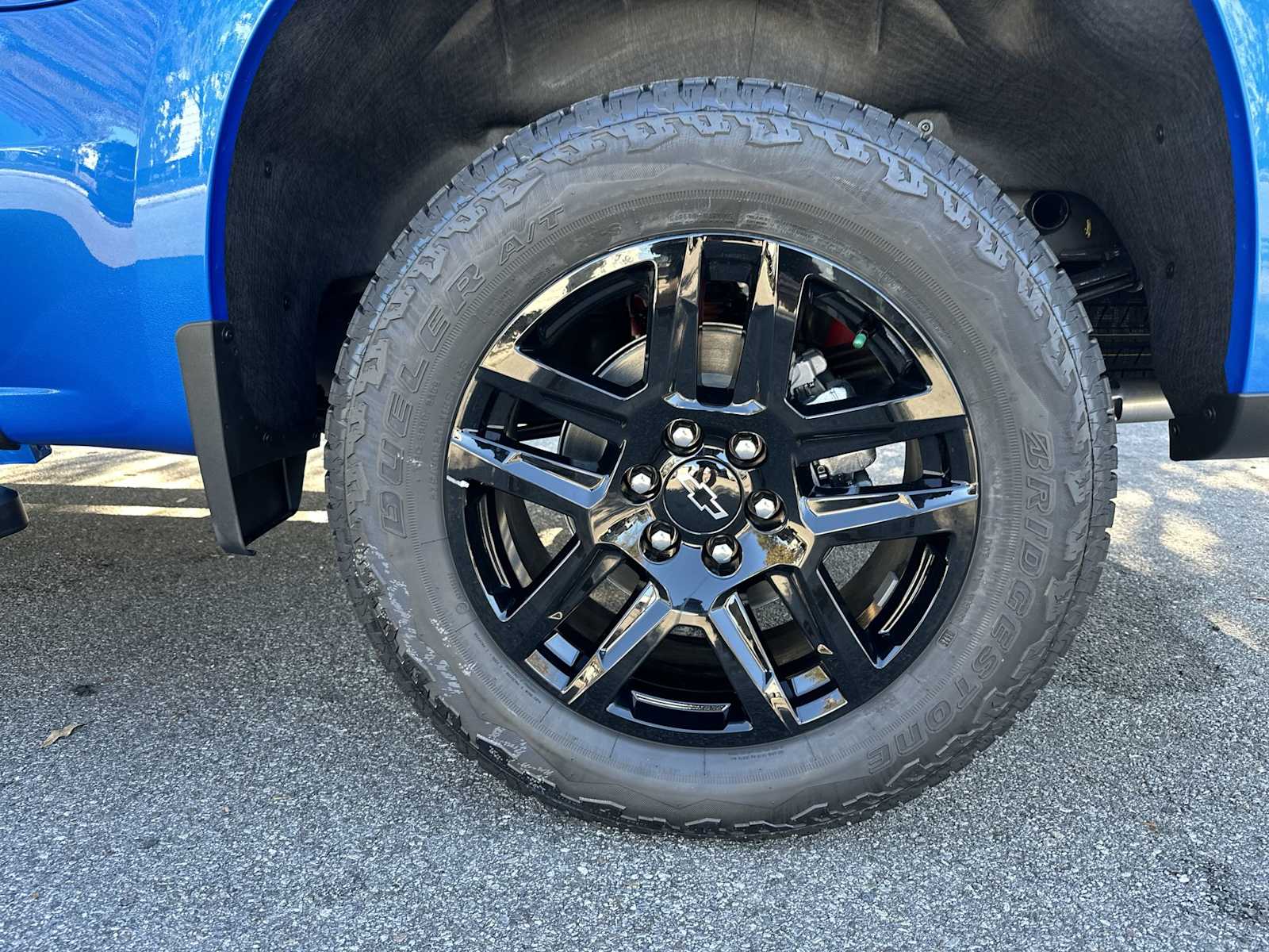 Thumbnail: 2026 Chevrolet Silverado 1500 - 12