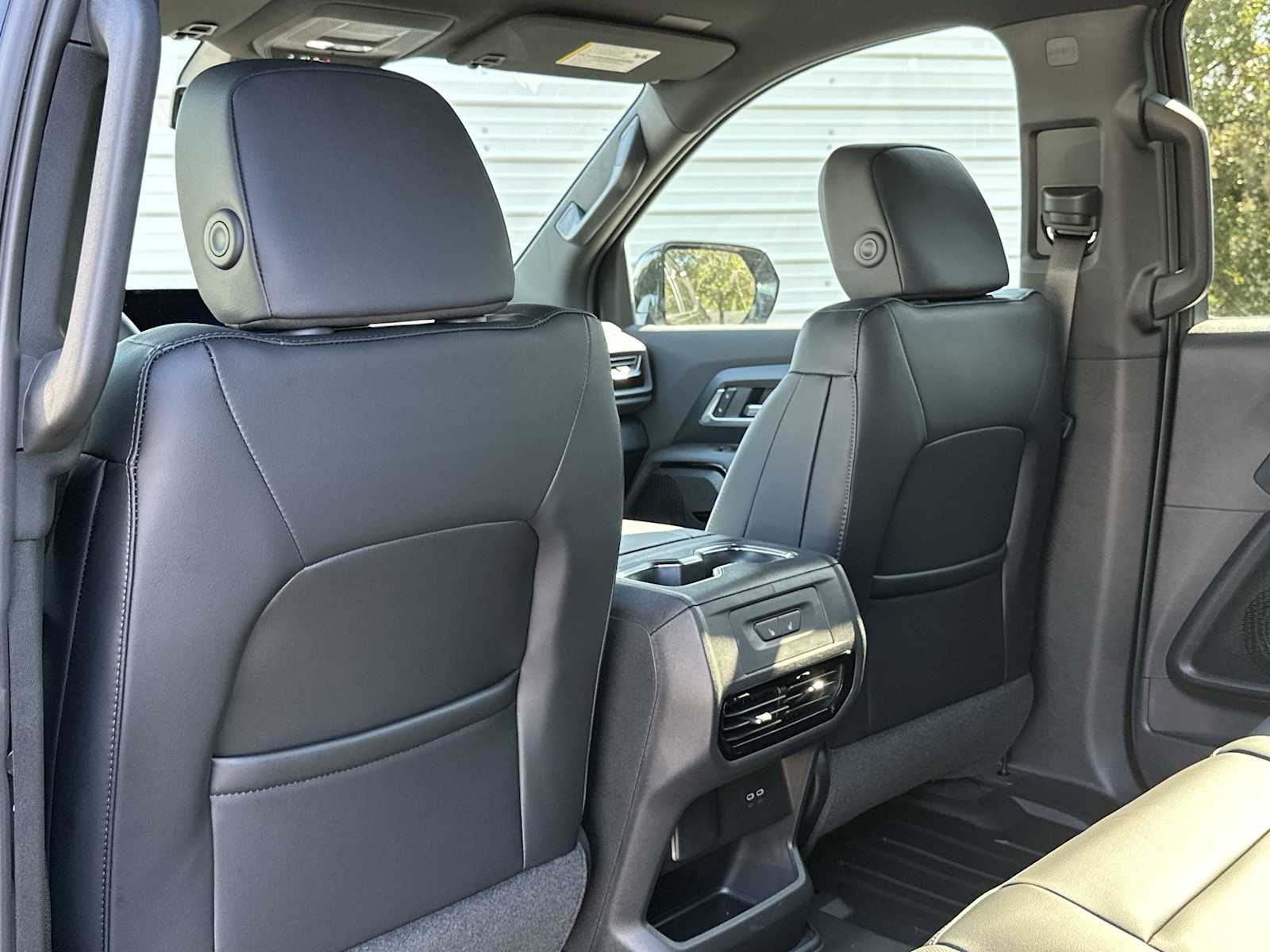 Thumbnail: 2026 Chevrolet Silverado EV - 16
