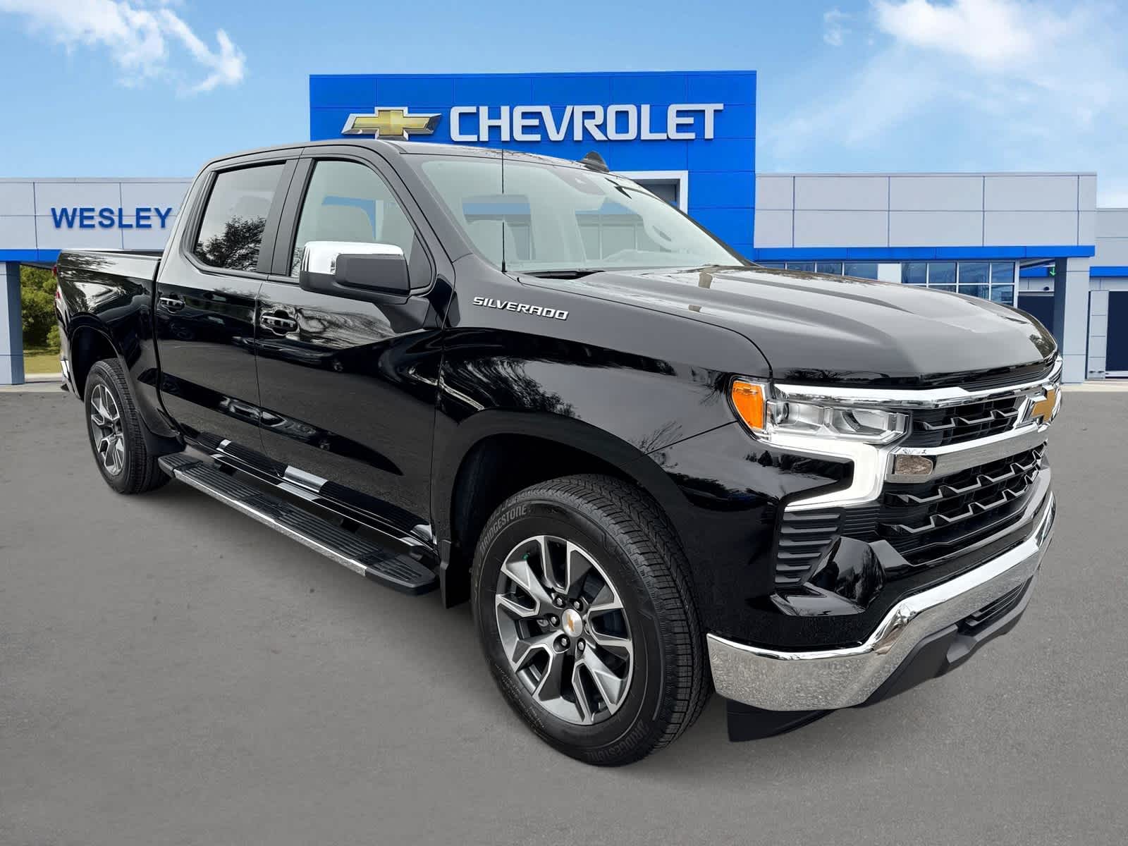 2025 Chevrolet Silverado 1500 LT 2