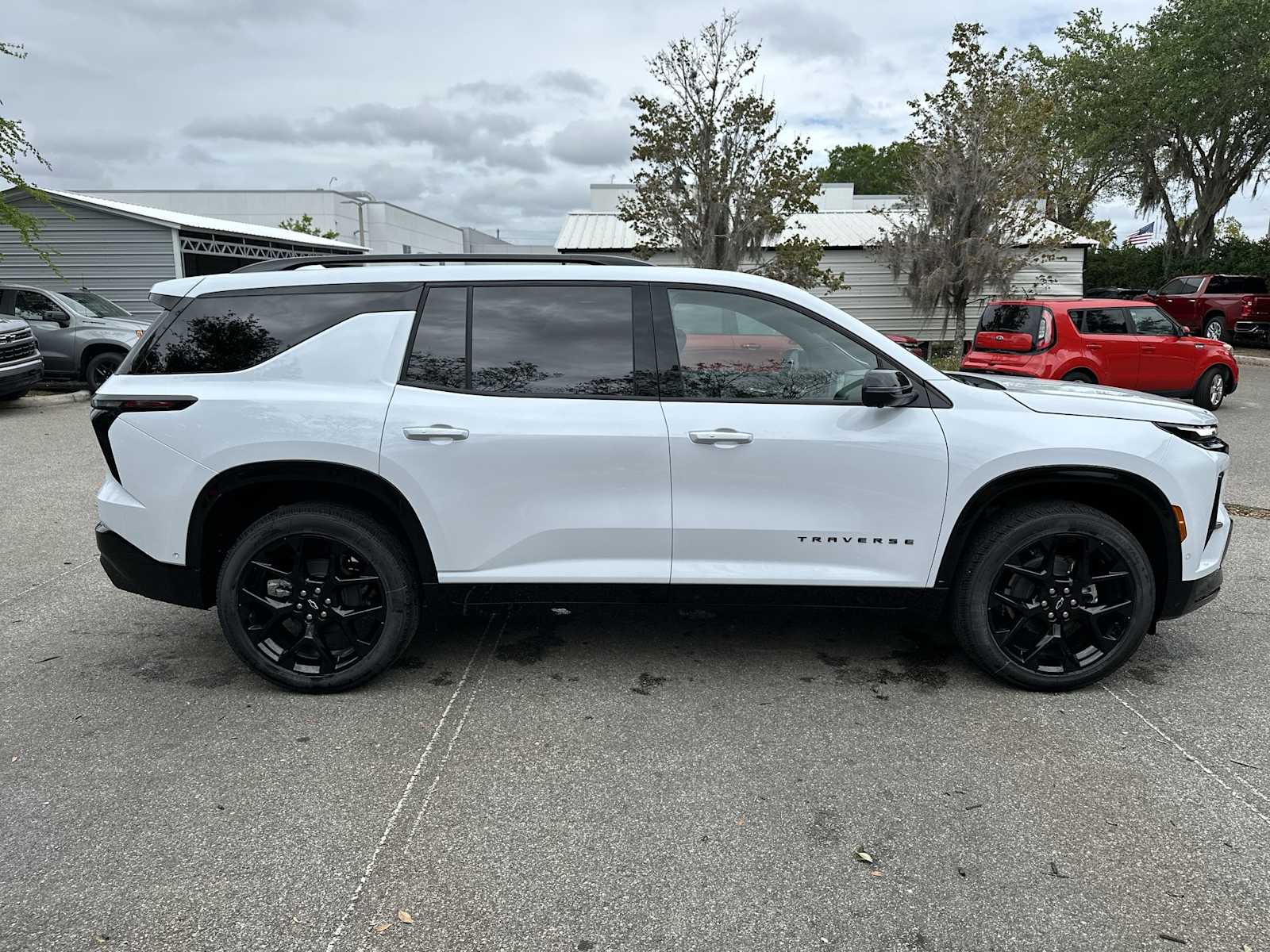 Thumbnail: 2026 Chevrolet Traverse - 8