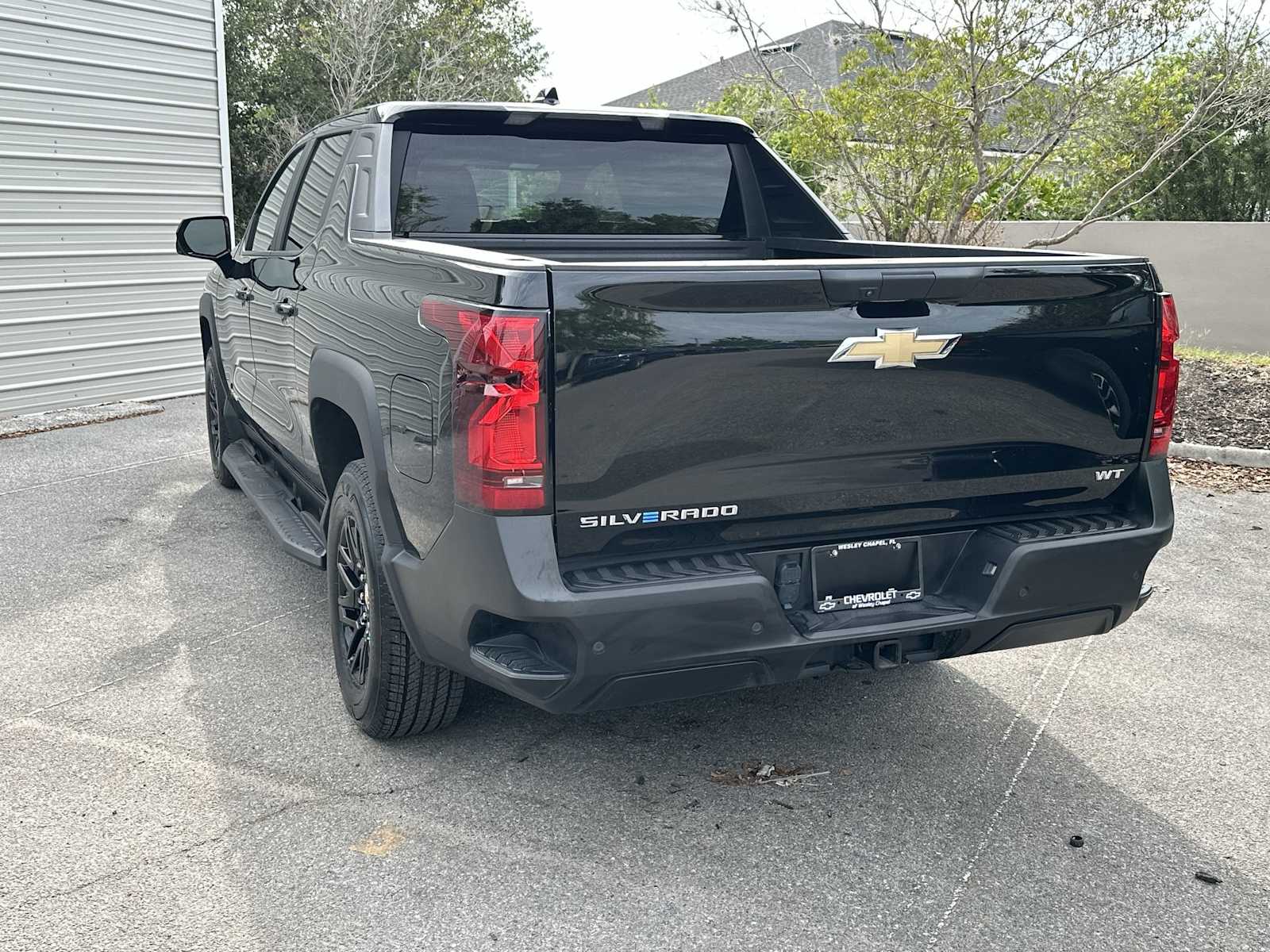 Thumbnail: 2024 Chevrolet Silverado EV - 4