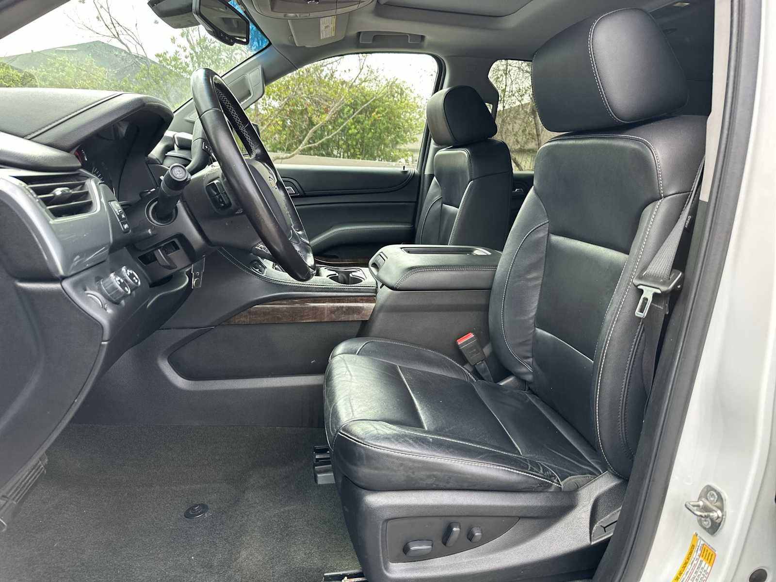 Thumbnail: 2018 Chevrolet Tahoe - 16