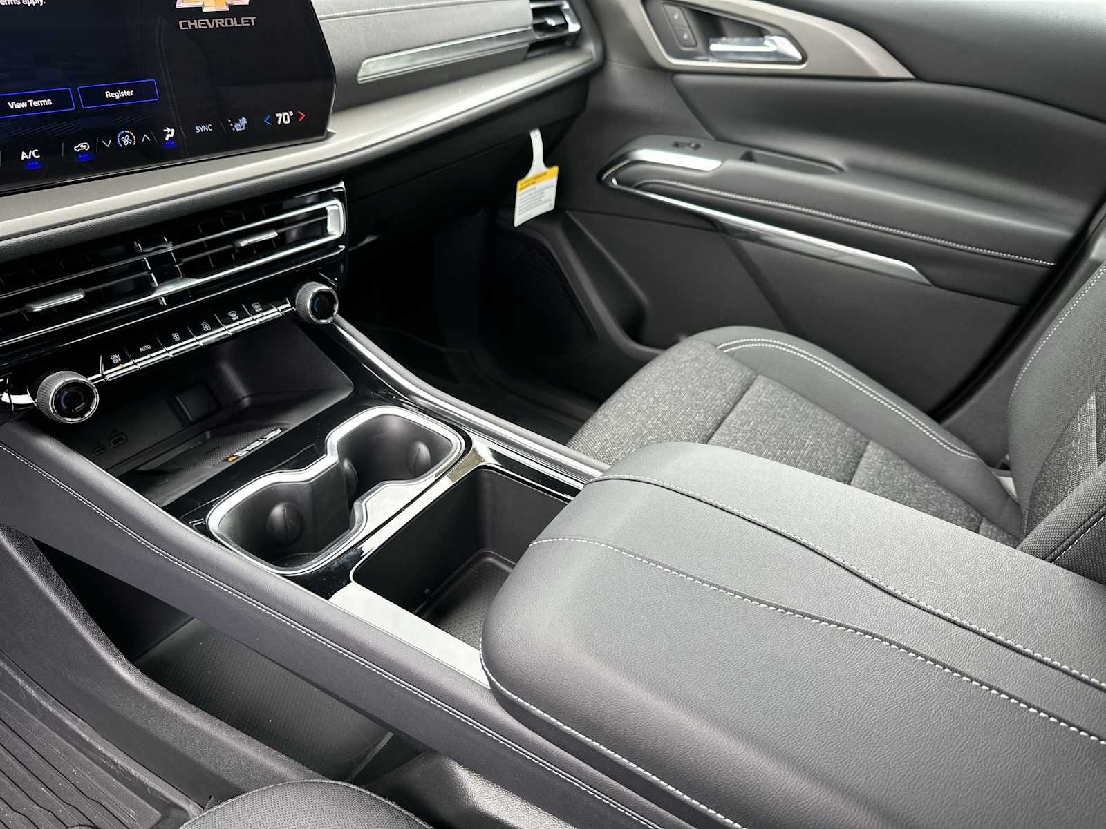 Thumbnail: 2026 Chevrolet Traverse - 21