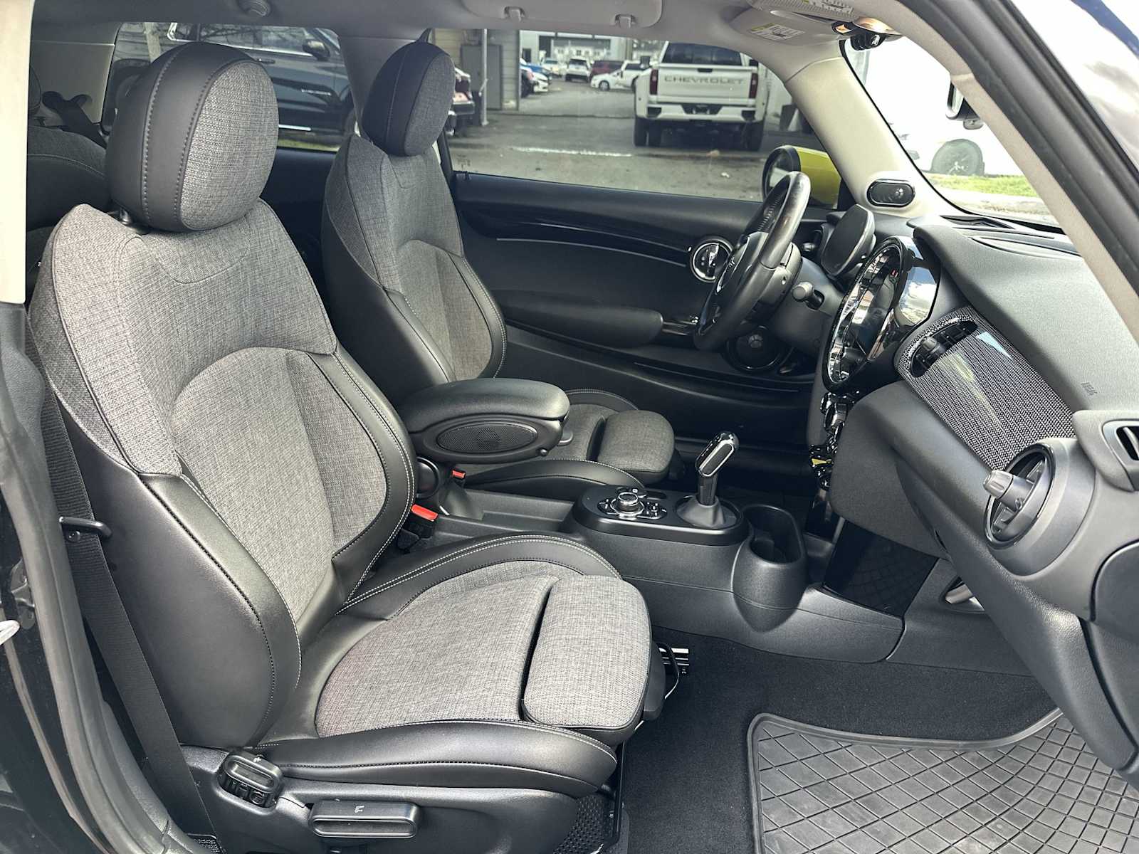 Thumbnail: 2024 MINI Cooper Hardtop - 19