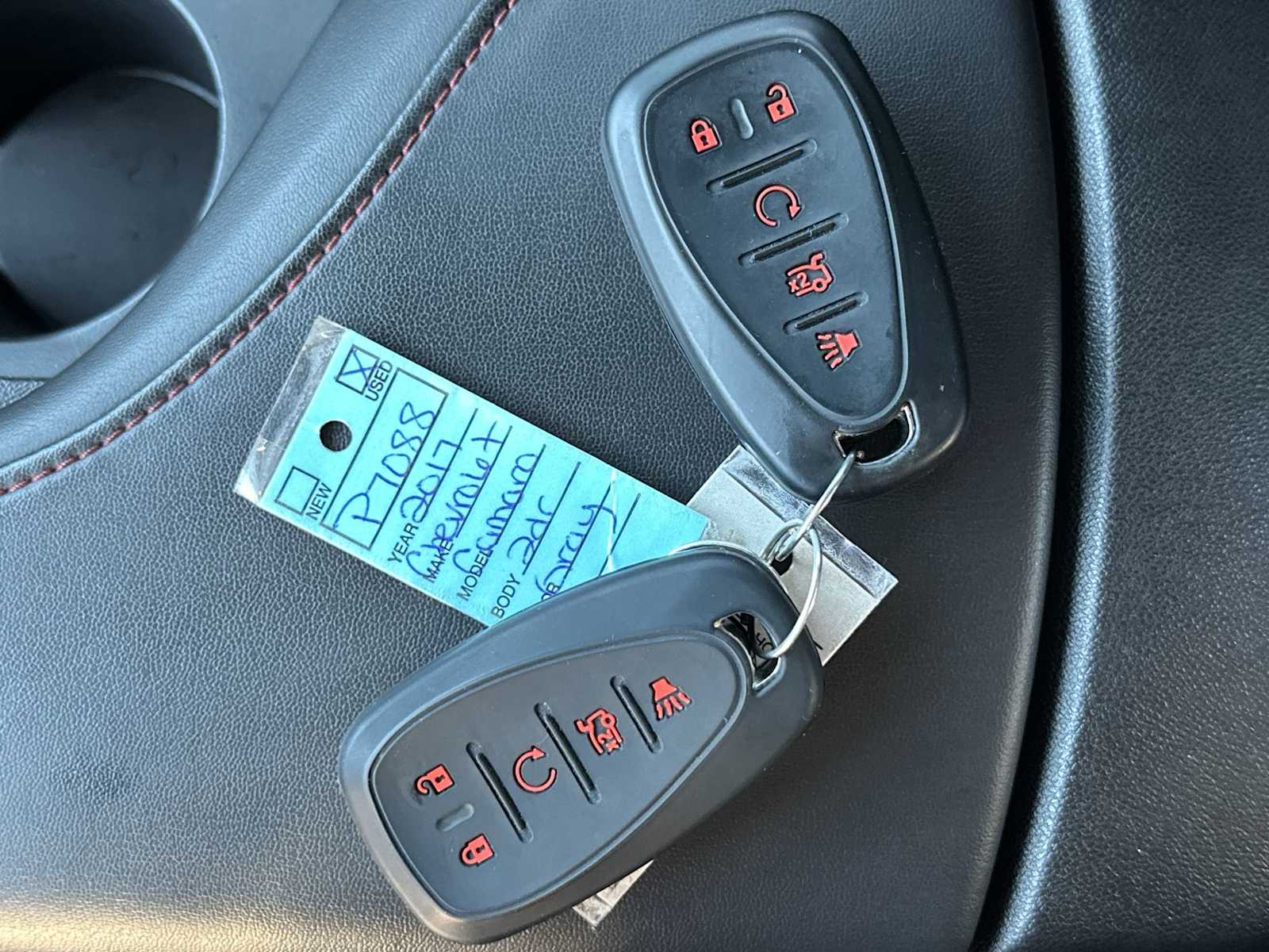 Thumbnail: 2017 Chevrolet Camaro - 26