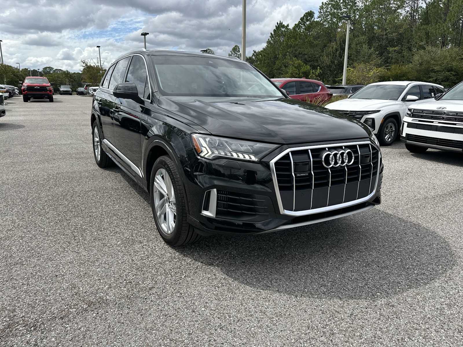 Thumbnail: 2024 Audi Q7 - 8
