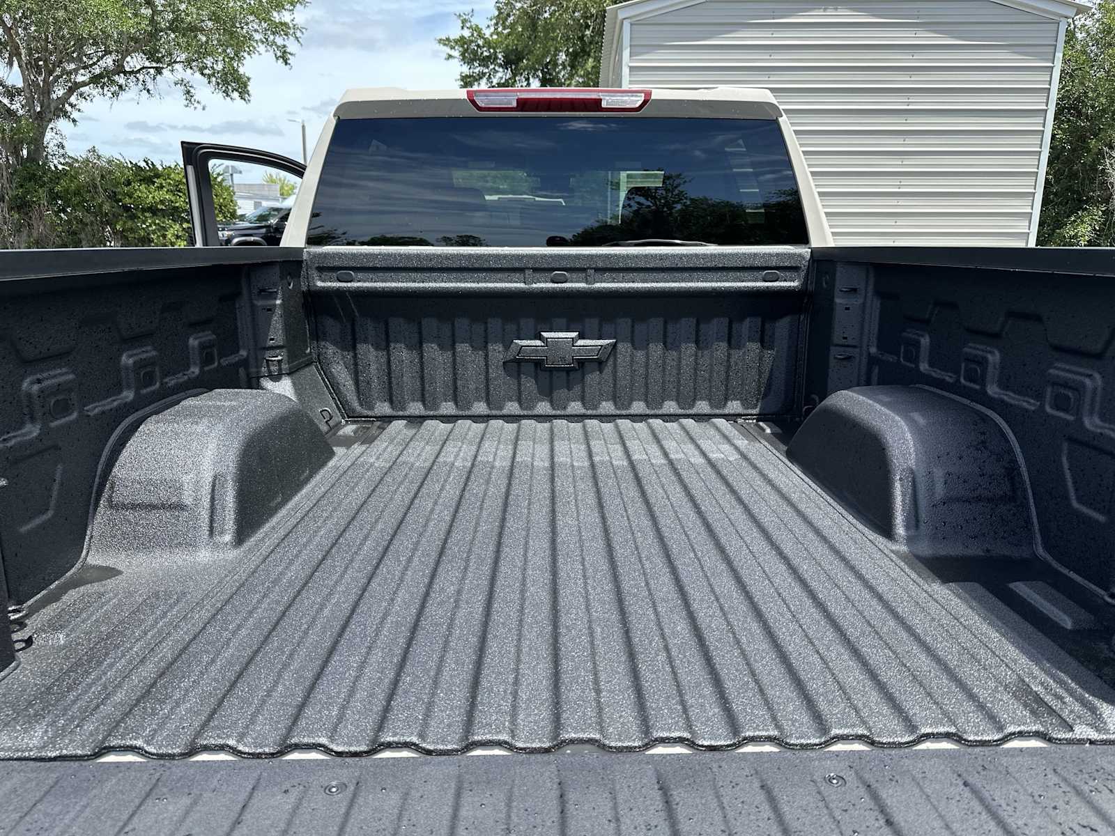 Thumbnail: 2026 Chevrolet Silverado 1500 - 25