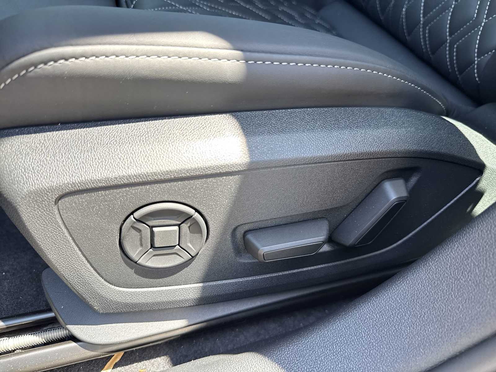 Thumbnail: 2025 Audi S3 - 21