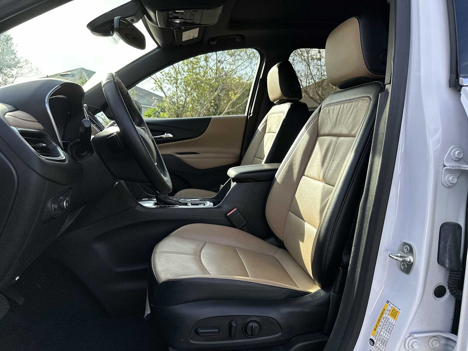 Thumbnail: 2024 Chevrolet Equinox - 15