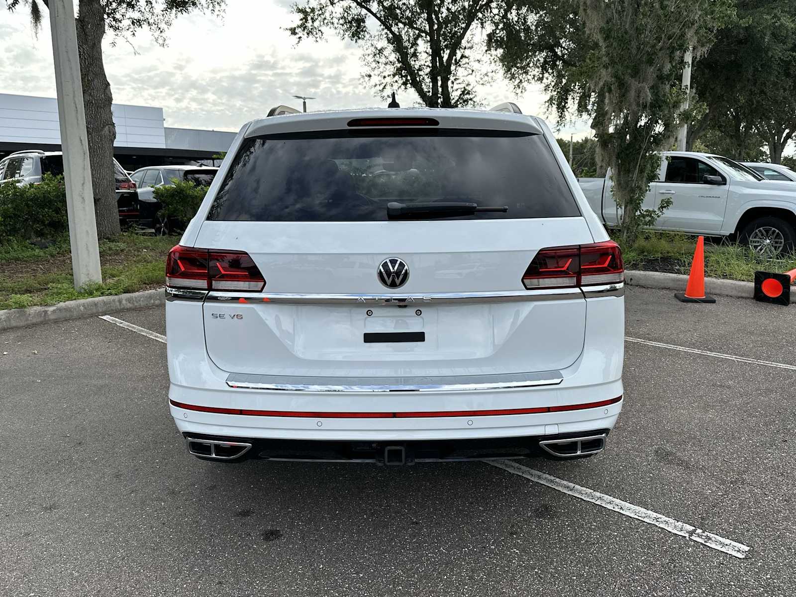 Thumbnail: 2021 Volkswagen Atlas - 5