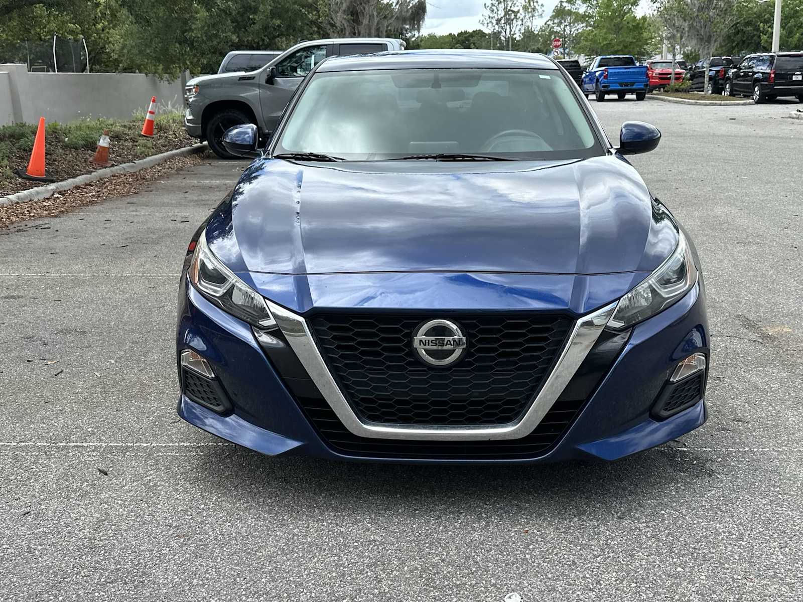 Thumbnail: 2019 Nissan Altima - 10