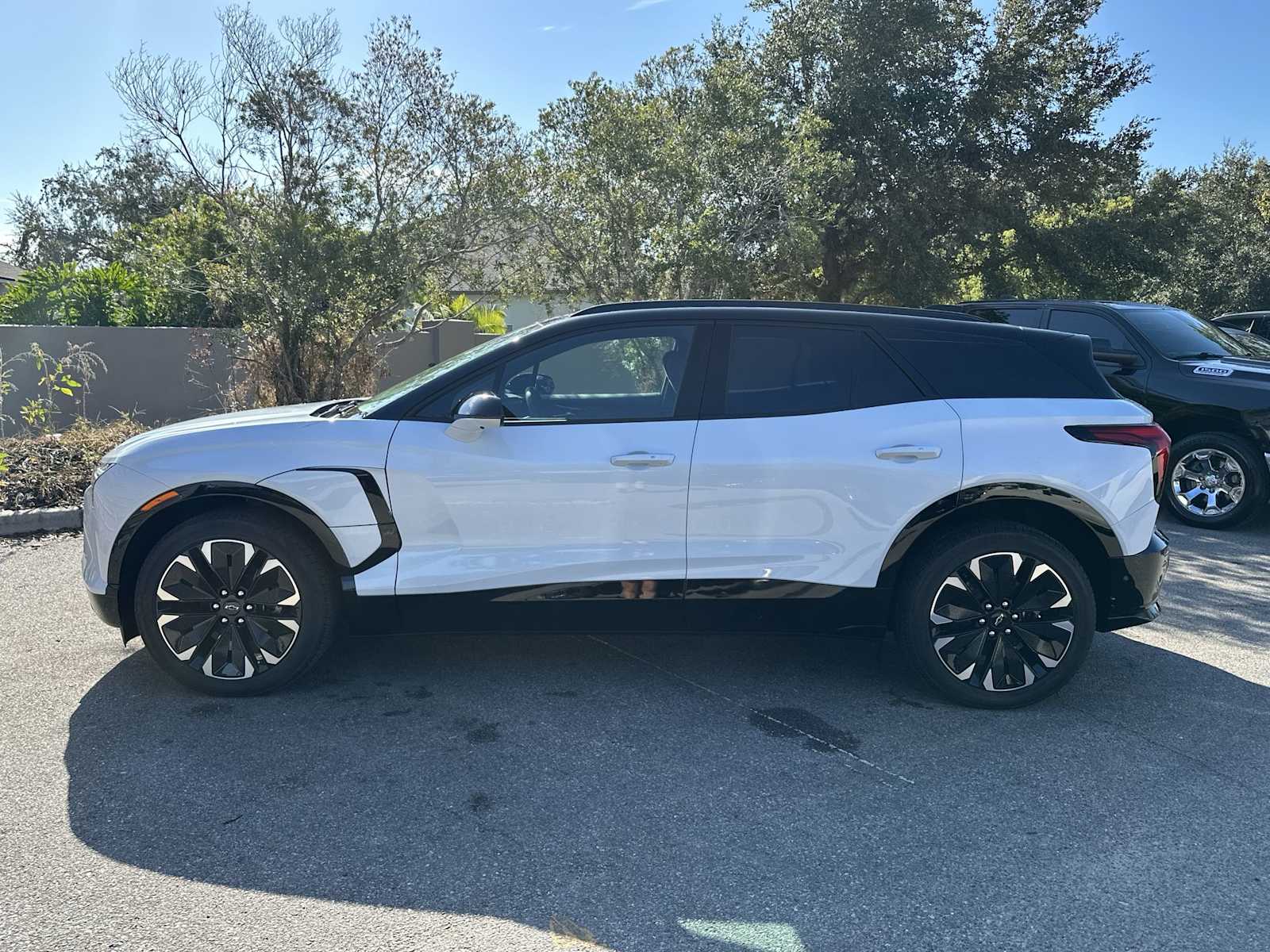 Thumbnail: 2026 Chevrolet Blazer EV - 3