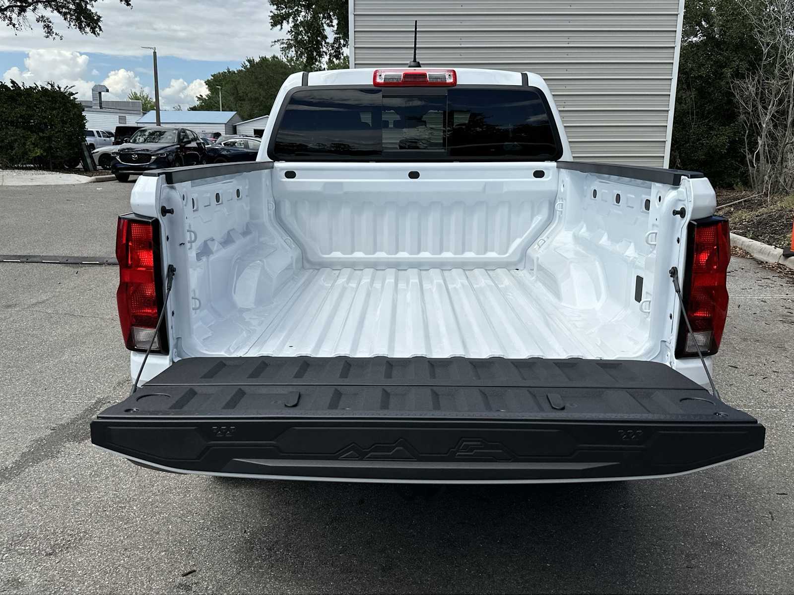 Thumbnail: 2026 Chevrolet Colorado - 25
