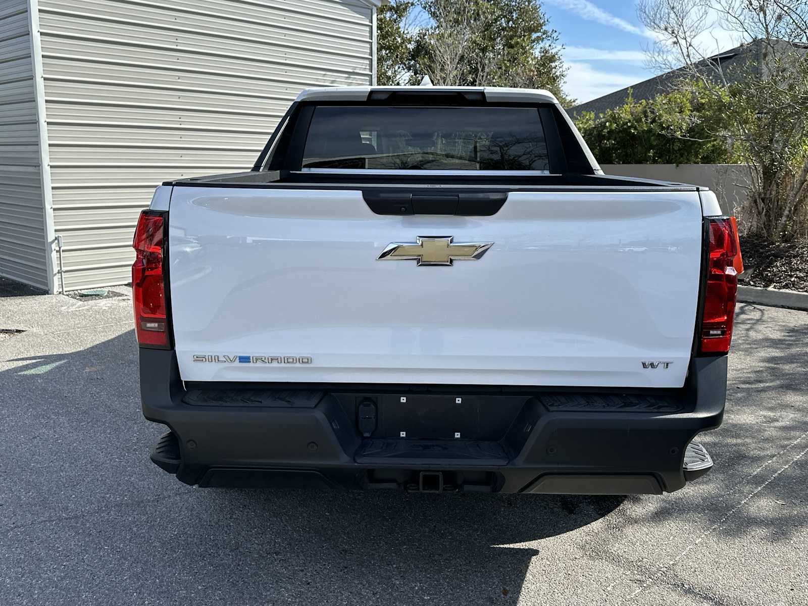 Thumbnail: 2024 Chevrolet Silverado EV - 5