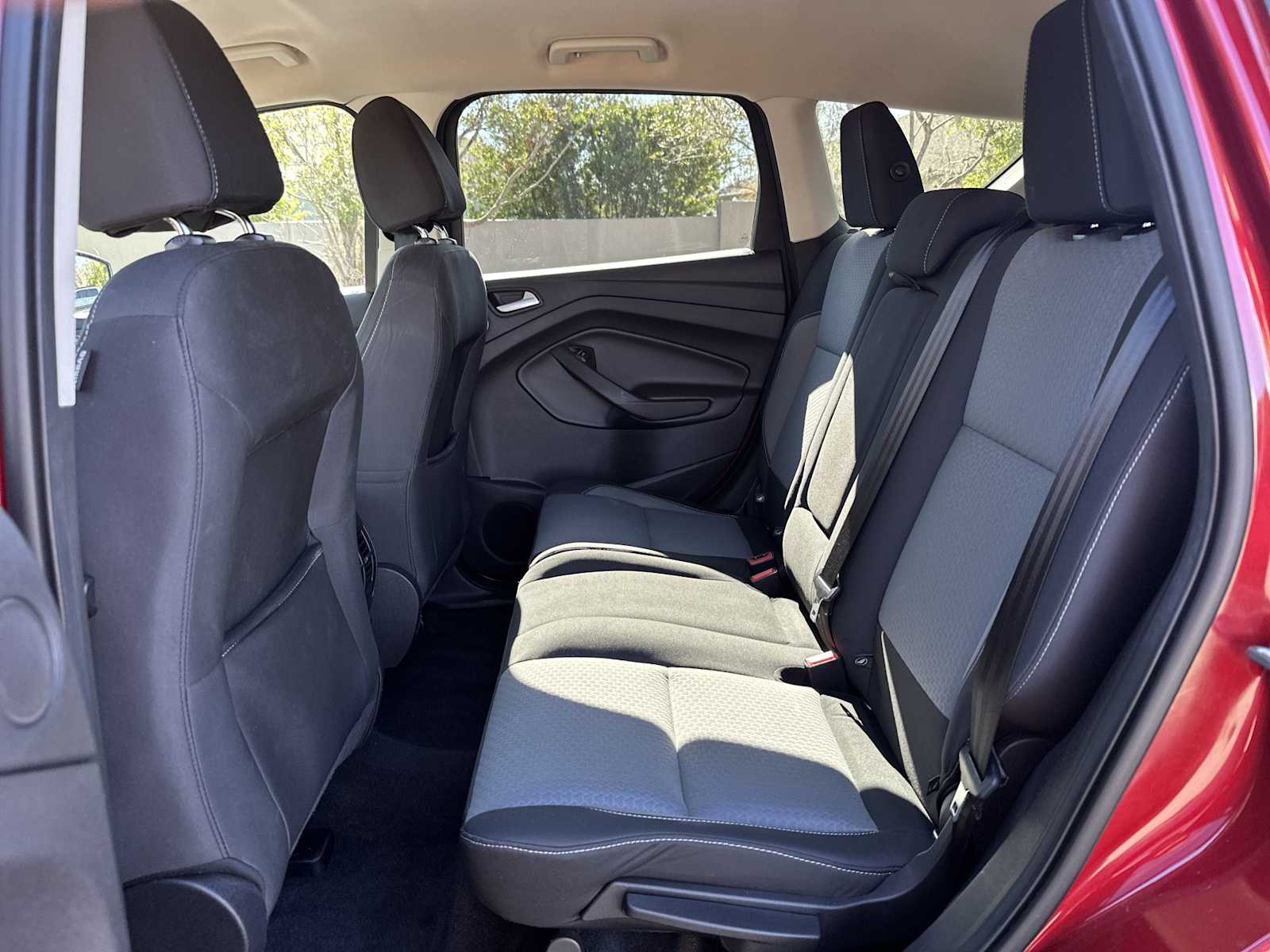 Thumbnail: 2017 Ford Escape - 18