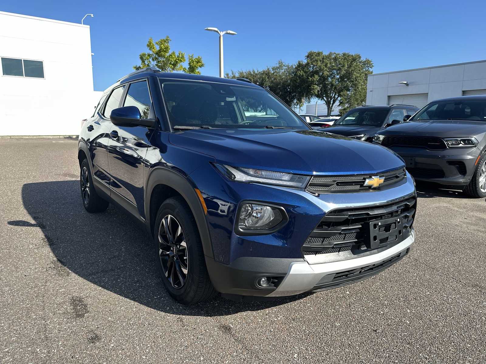 Thumbnail: 2023 Chevrolet TrailBlazer - 8