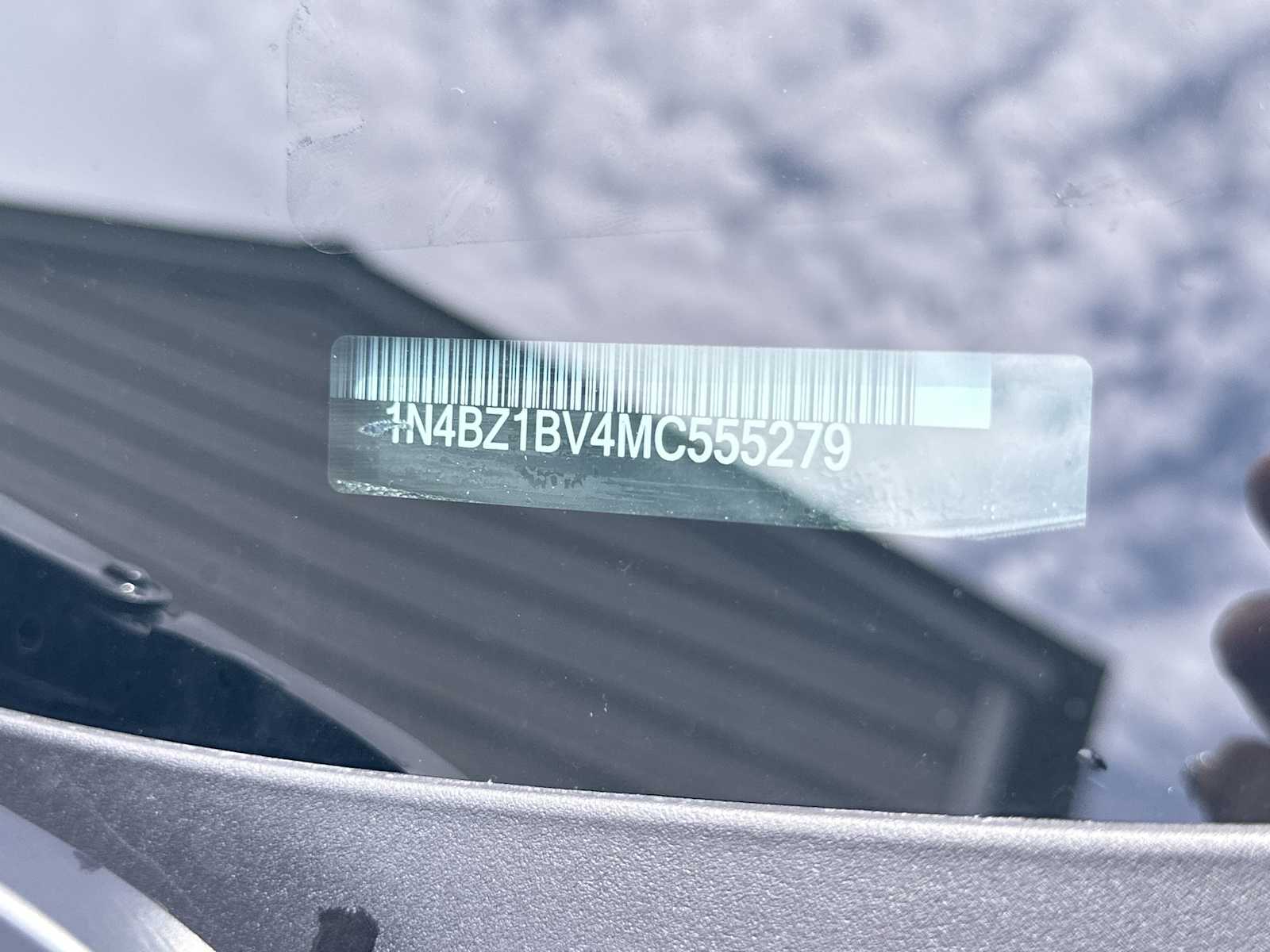 Thumbnail: 2021 Nissan Leaf - 27