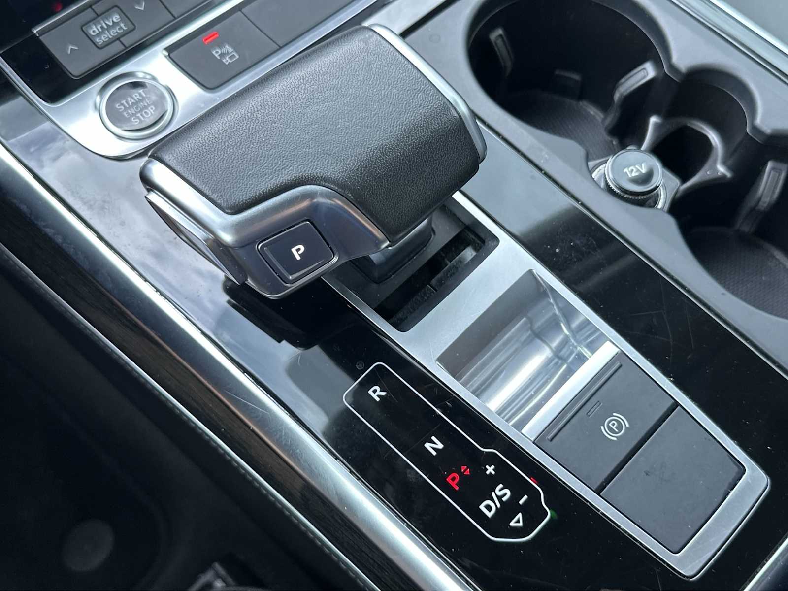 Thumbnail: 2024 Audi Q7 - 23