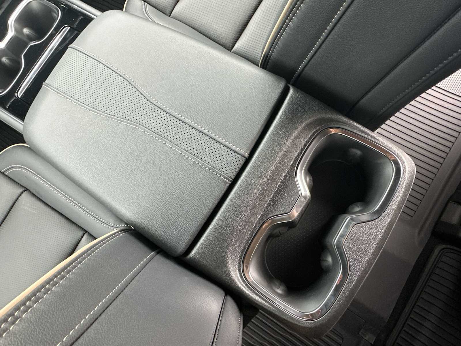 Thumbnail: 2026 Chevrolet Traverse - 21