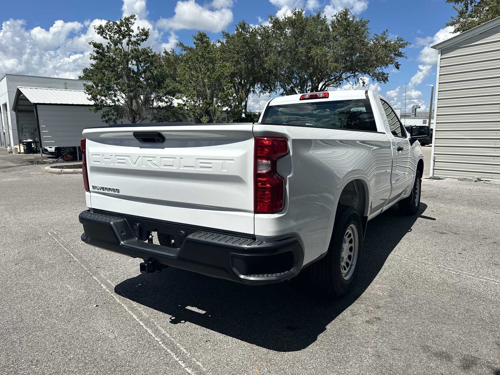 Thumbnail: 2026 Chevrolet Silverado 1500 - 6