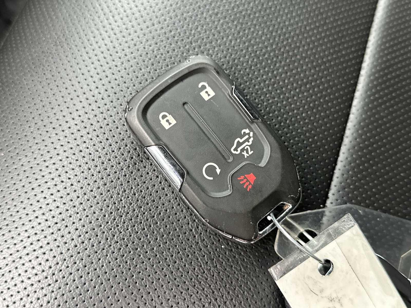 Thumbnail: 2021 Chevrolet Silverado 1500 - 26