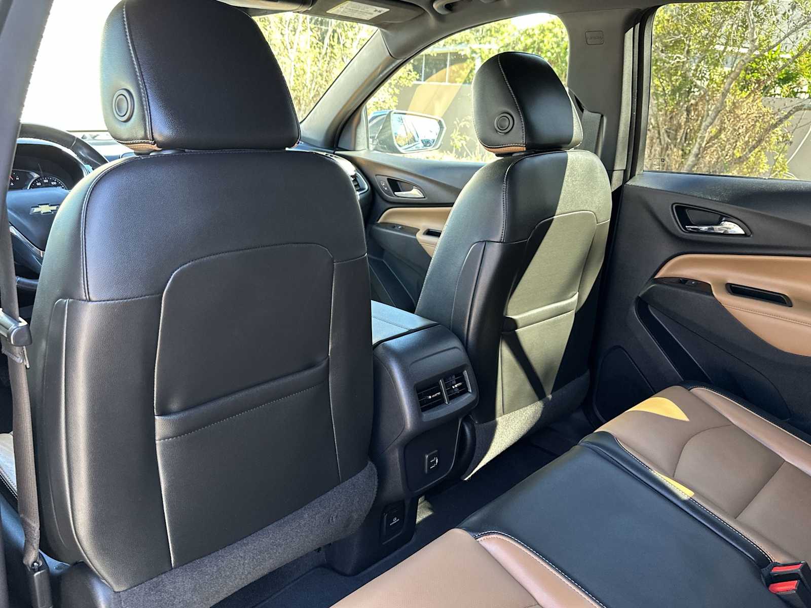 Thumbnail: 2020 Chevrolet Equinox - 16