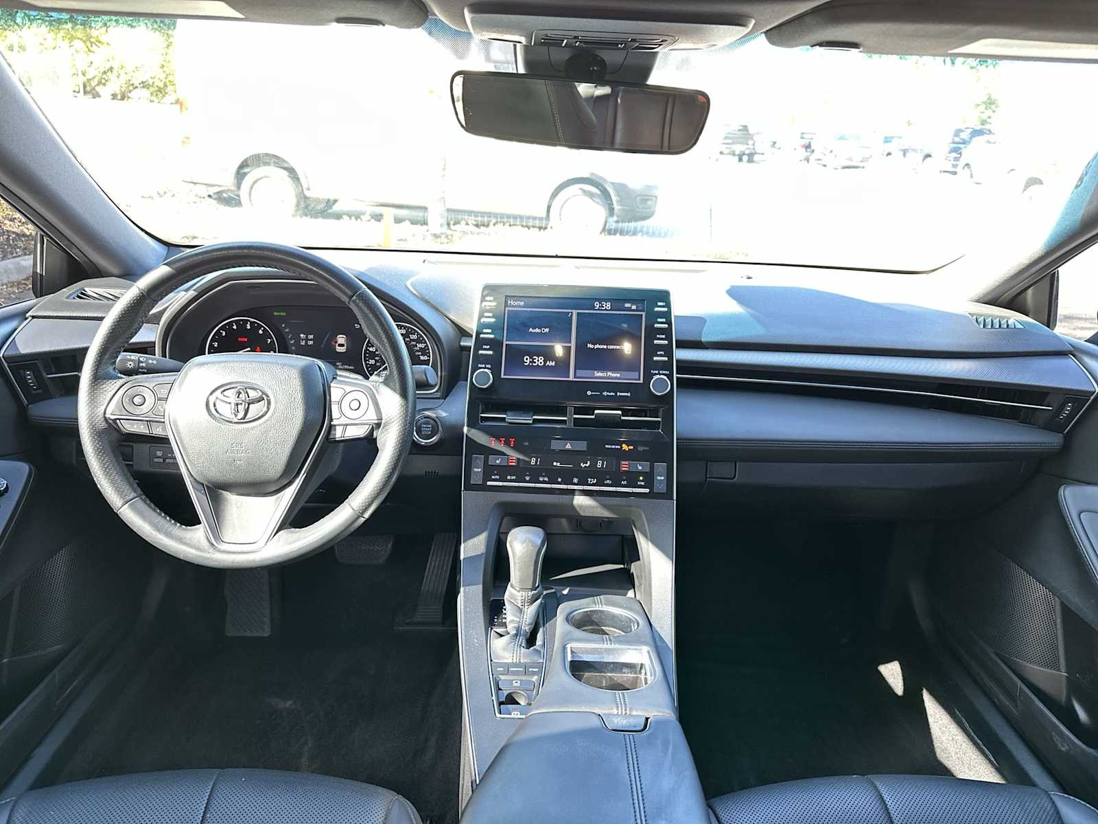 Thumbnail: 2021 Toyota Avalon - 14