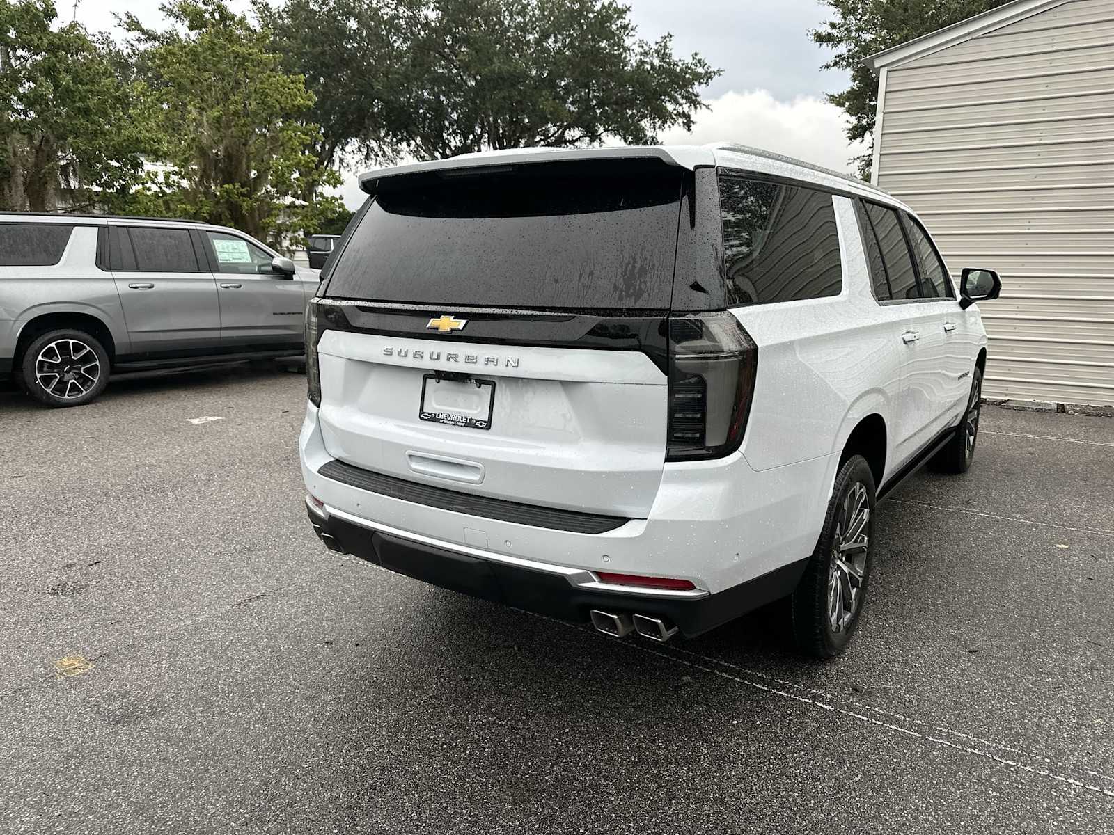 Thumbnail: 2026 Chevrolet Suburban - 6
