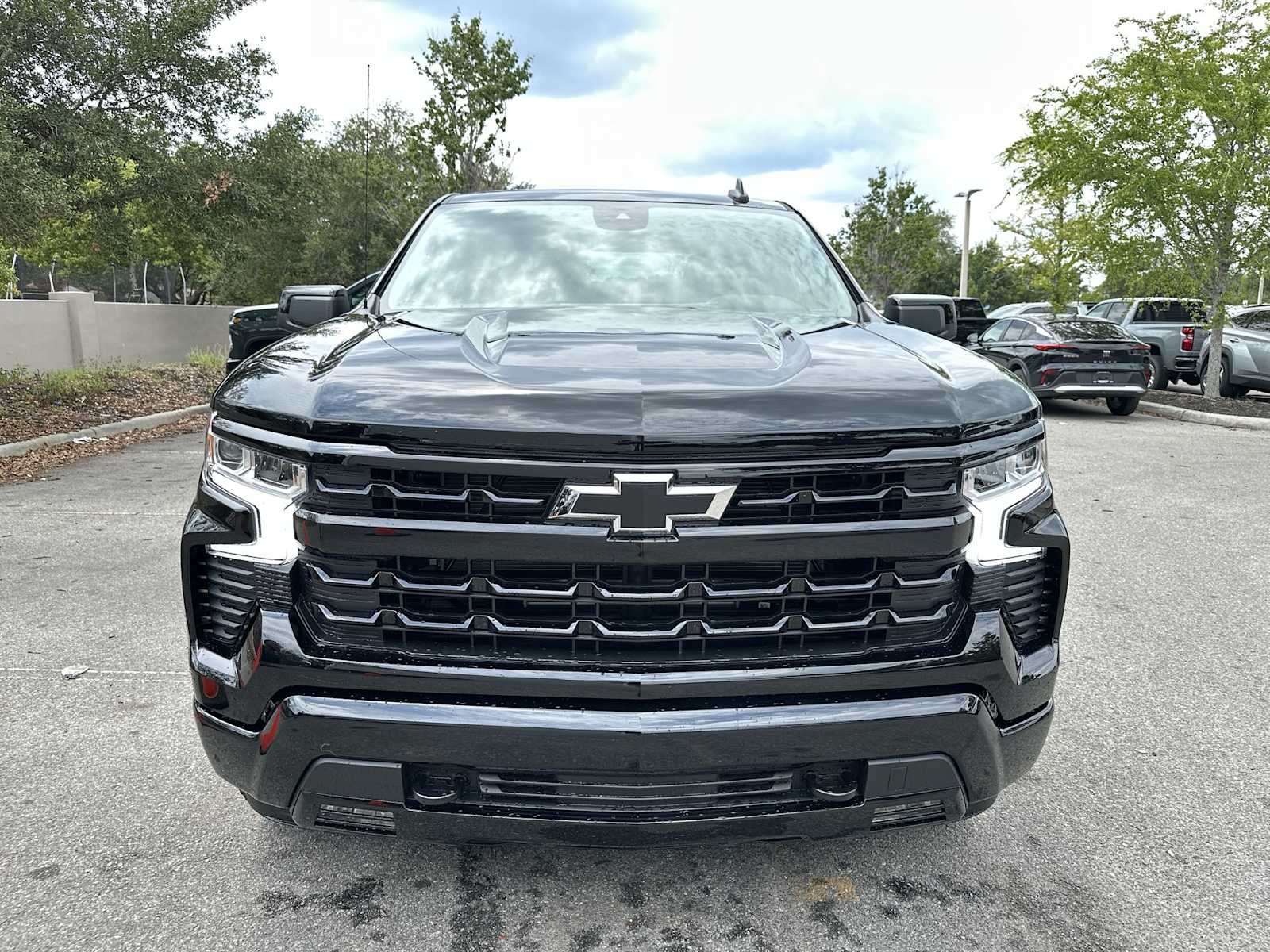 Thumbnail: 2026 Chevrolet Silverado 1500 - 9