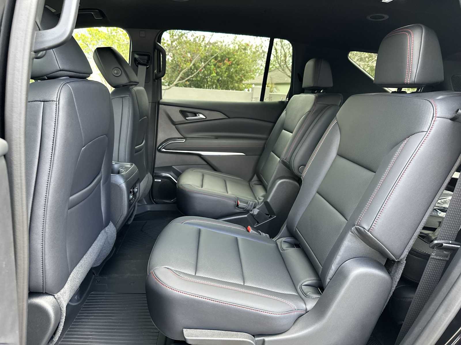 Thumbnail: 2026 Chevrolet Traverse - 18