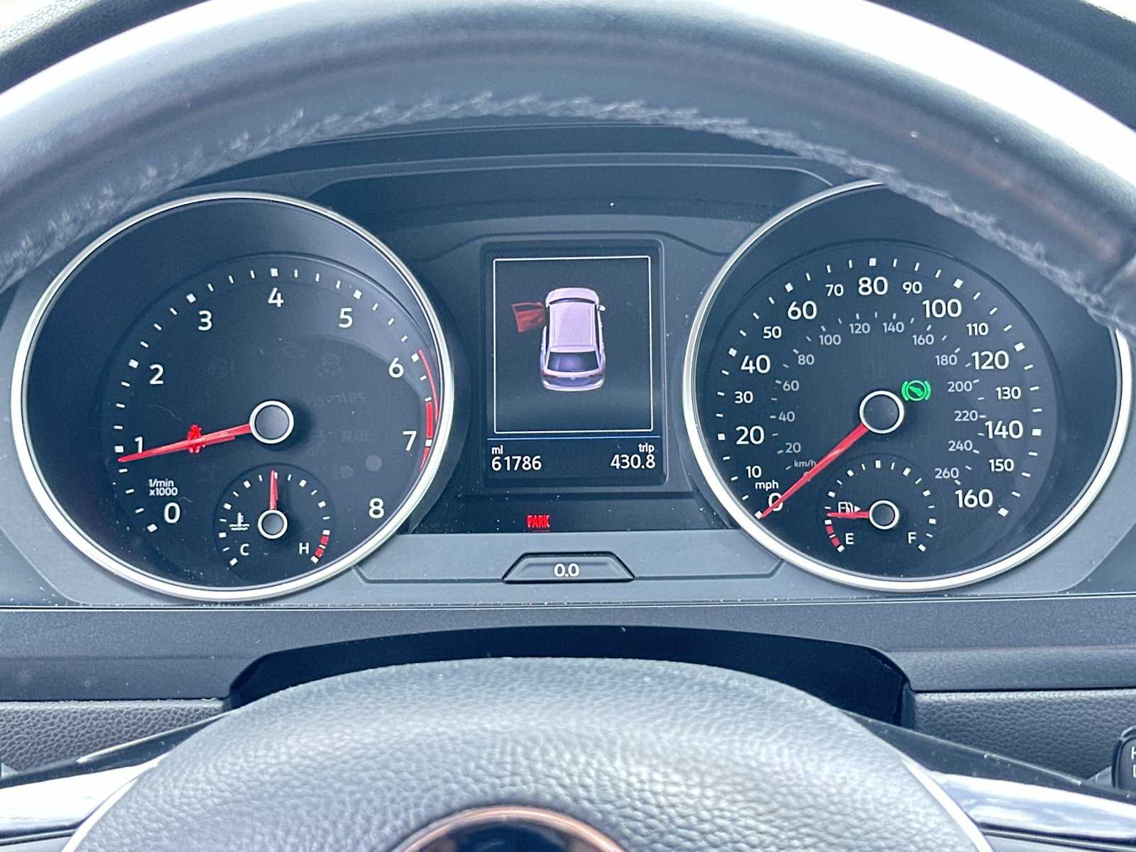 Thumbnail: 2019 Volkswagen Tiguan - 24
