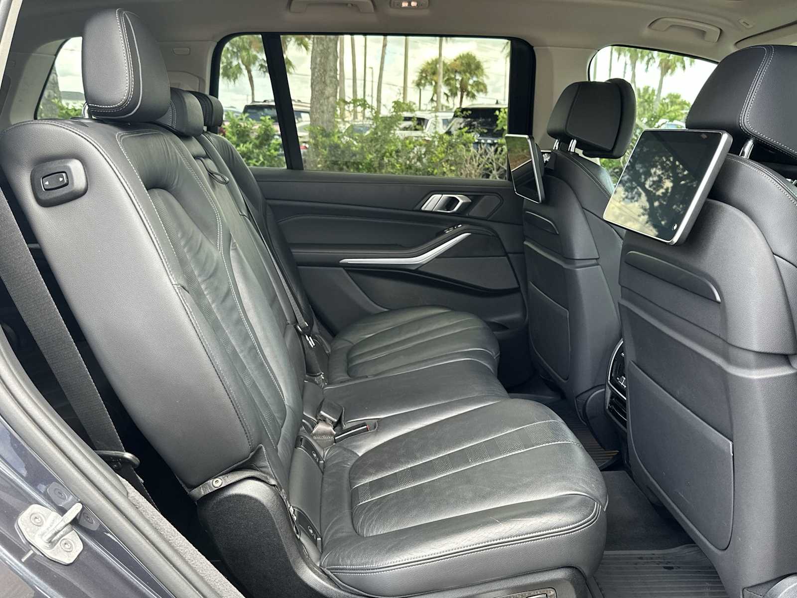 Thumbnail: 2019 BMW X7 - 18