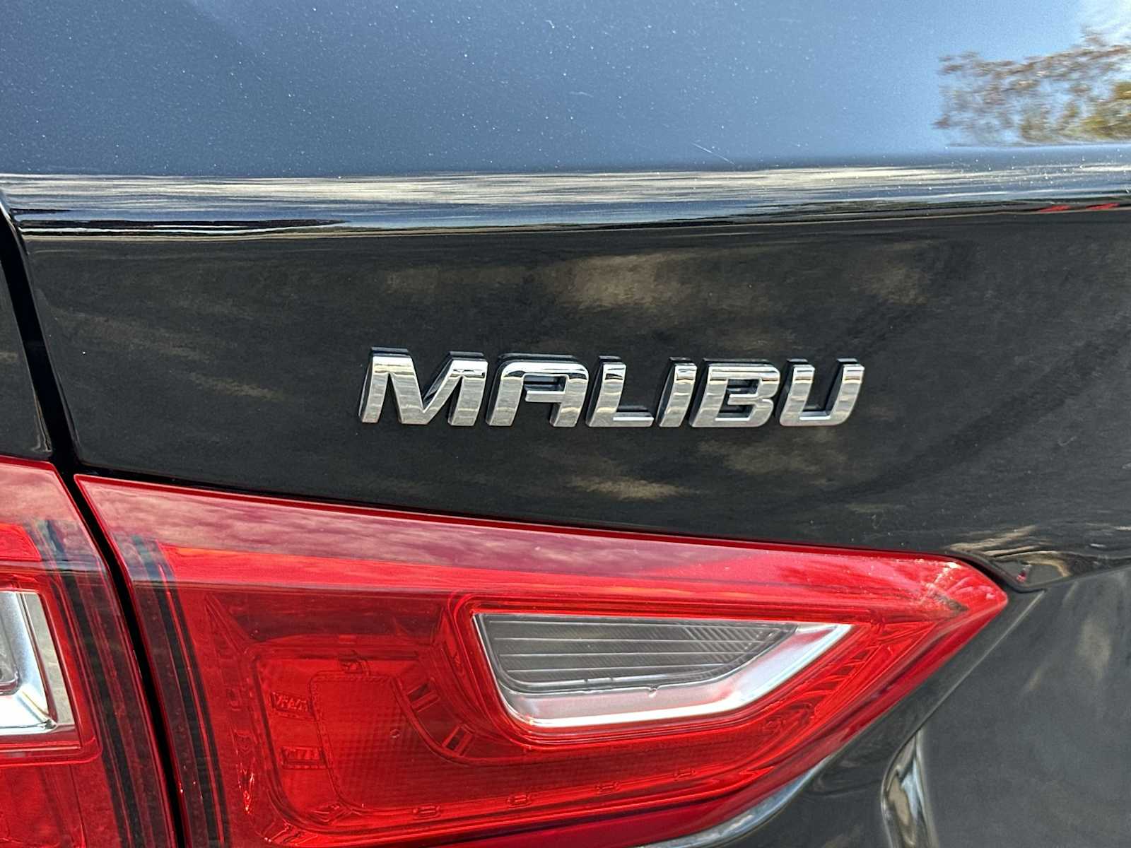 Thumbnail: 2023 Chevrolet Malibu - 11