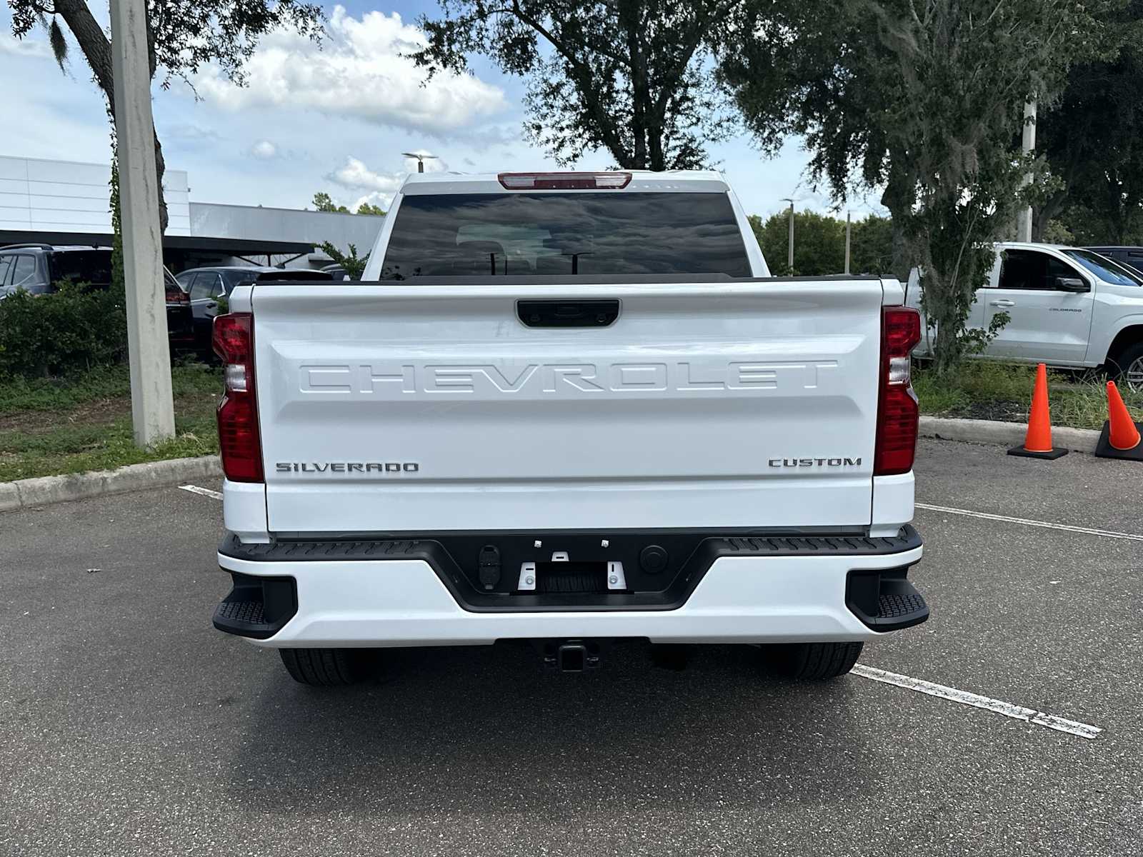 Thumbnail: 2025 Chevrolet Silverado 1500 - 5