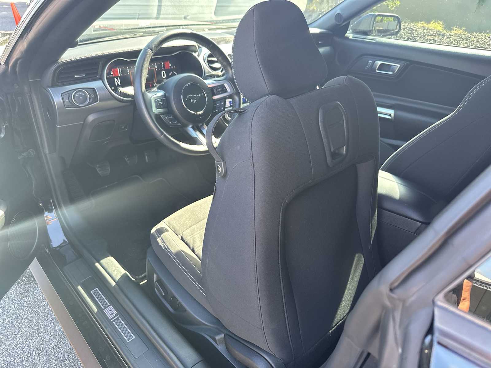 Thumbnail: 2022 Ford Mustang - 16