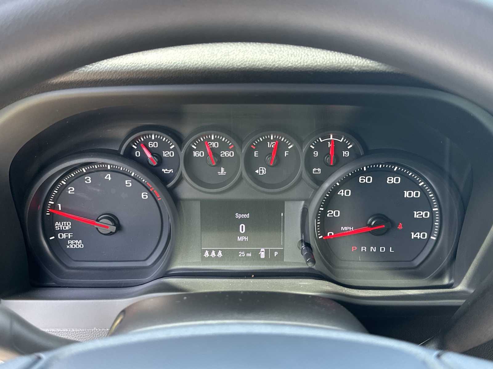 Thumbnail: 2025 Chevrolet Silverado 1500 - 24