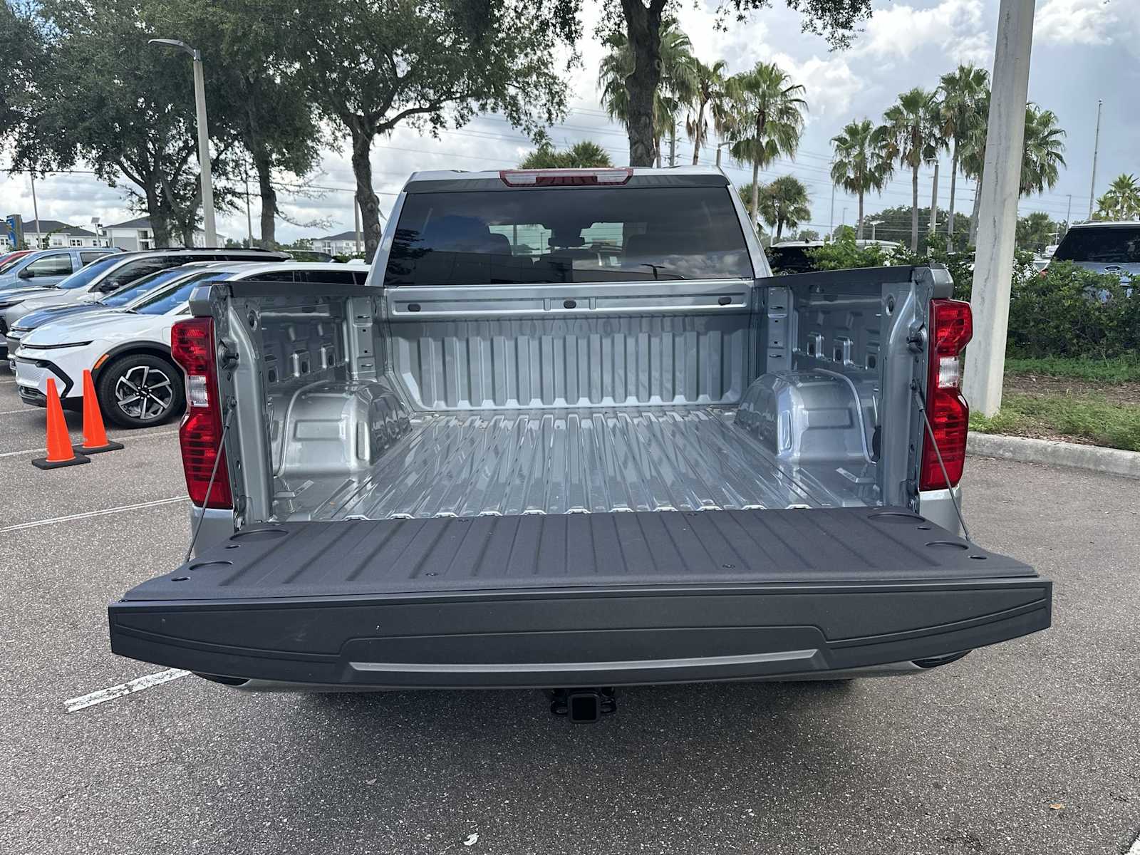 Thumbnail: 2025 Chevrolet Silverado 1500 - 25