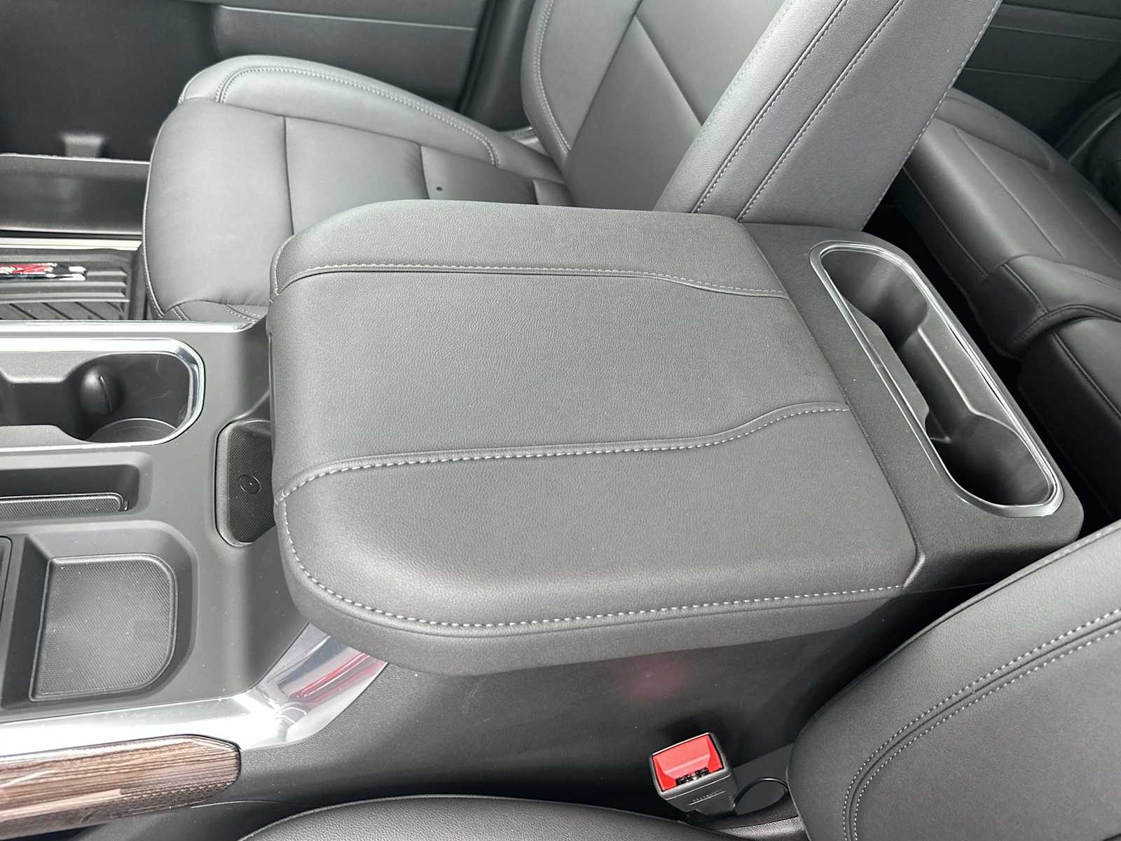 Thumbnail: 2025 Chevrolet Silverado 1500 - 21