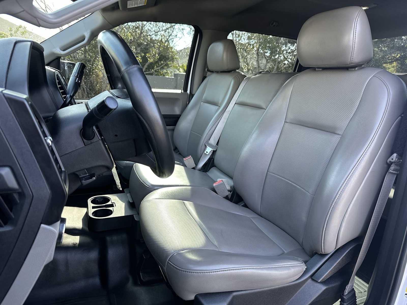 Thumbnail: 2018 Ford F-150 - 15