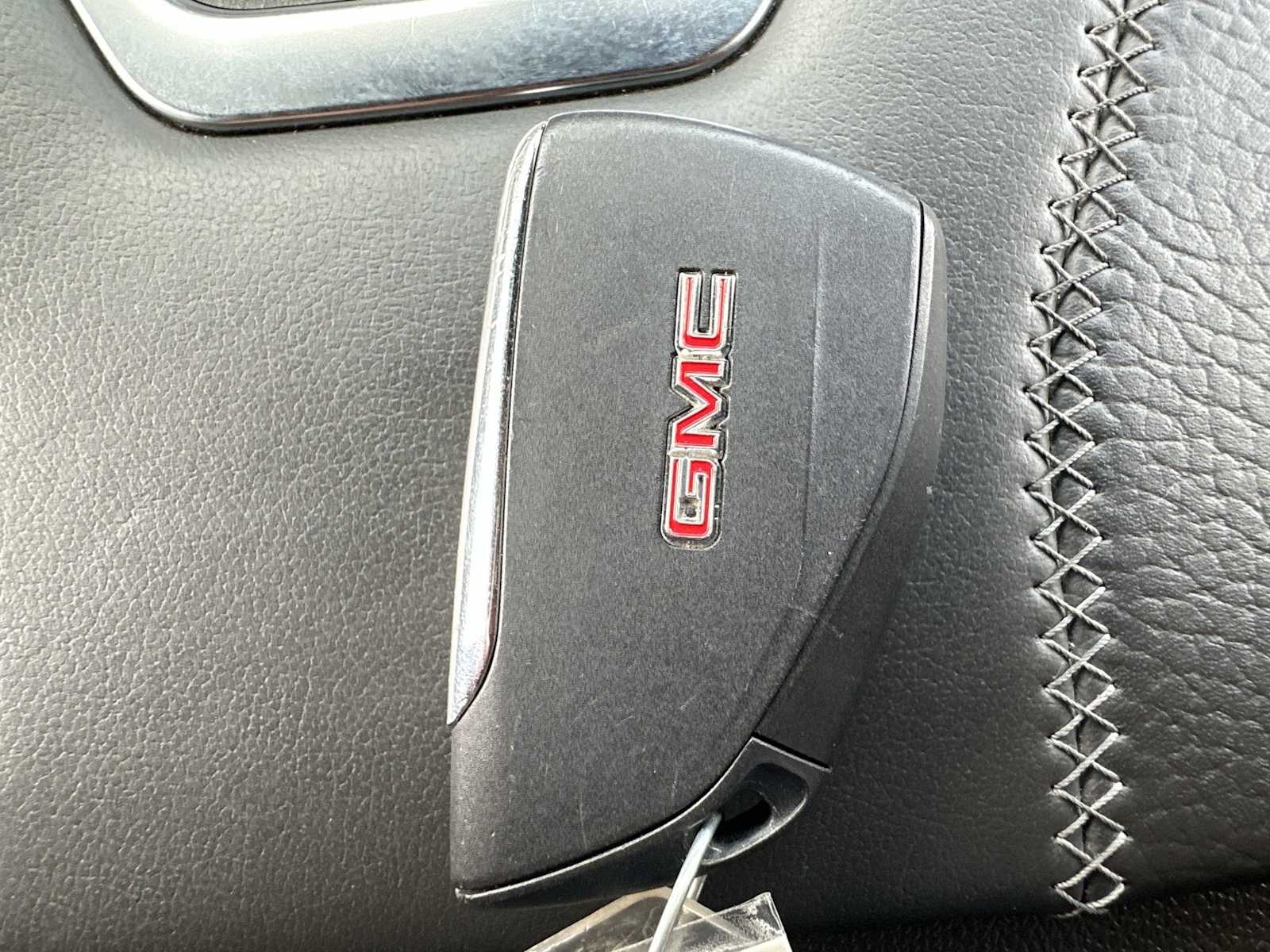 Thumbnail: 2024 GMC Yukon XL - 26