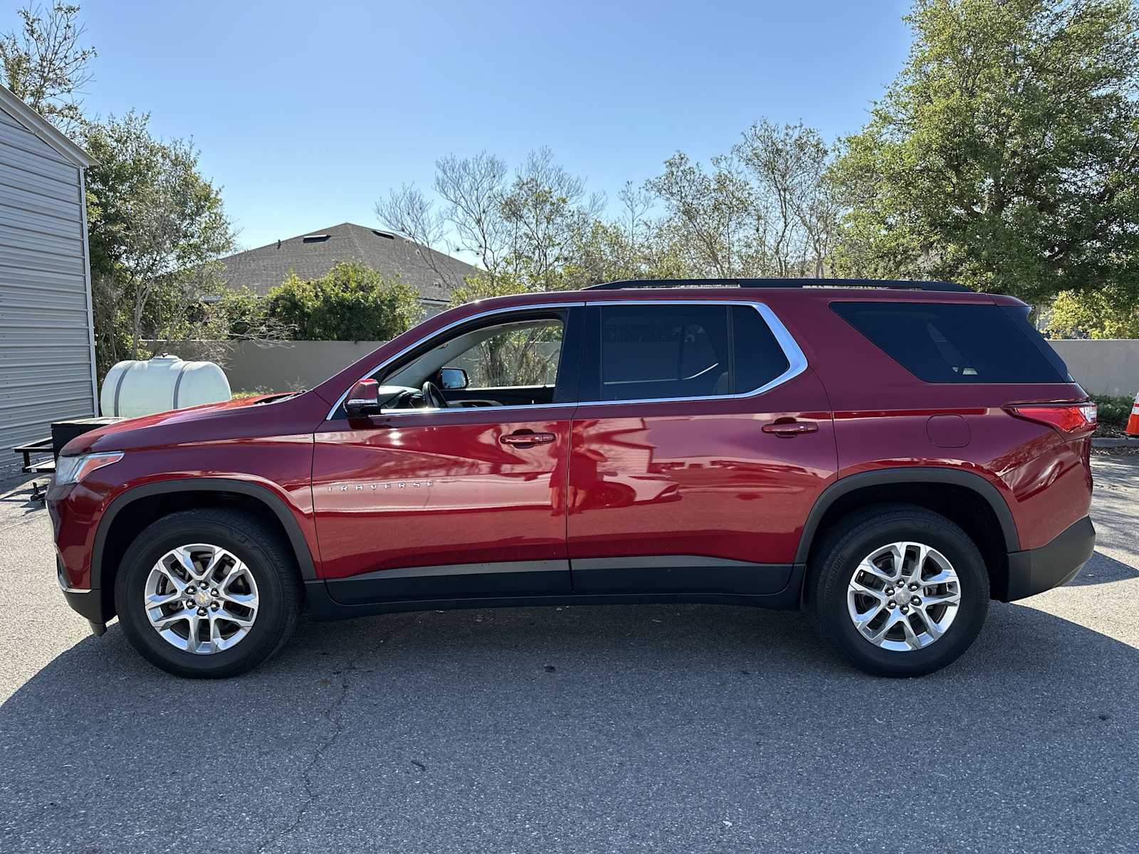 Thumbnail: 2019 Chevrolet Traverse - 3