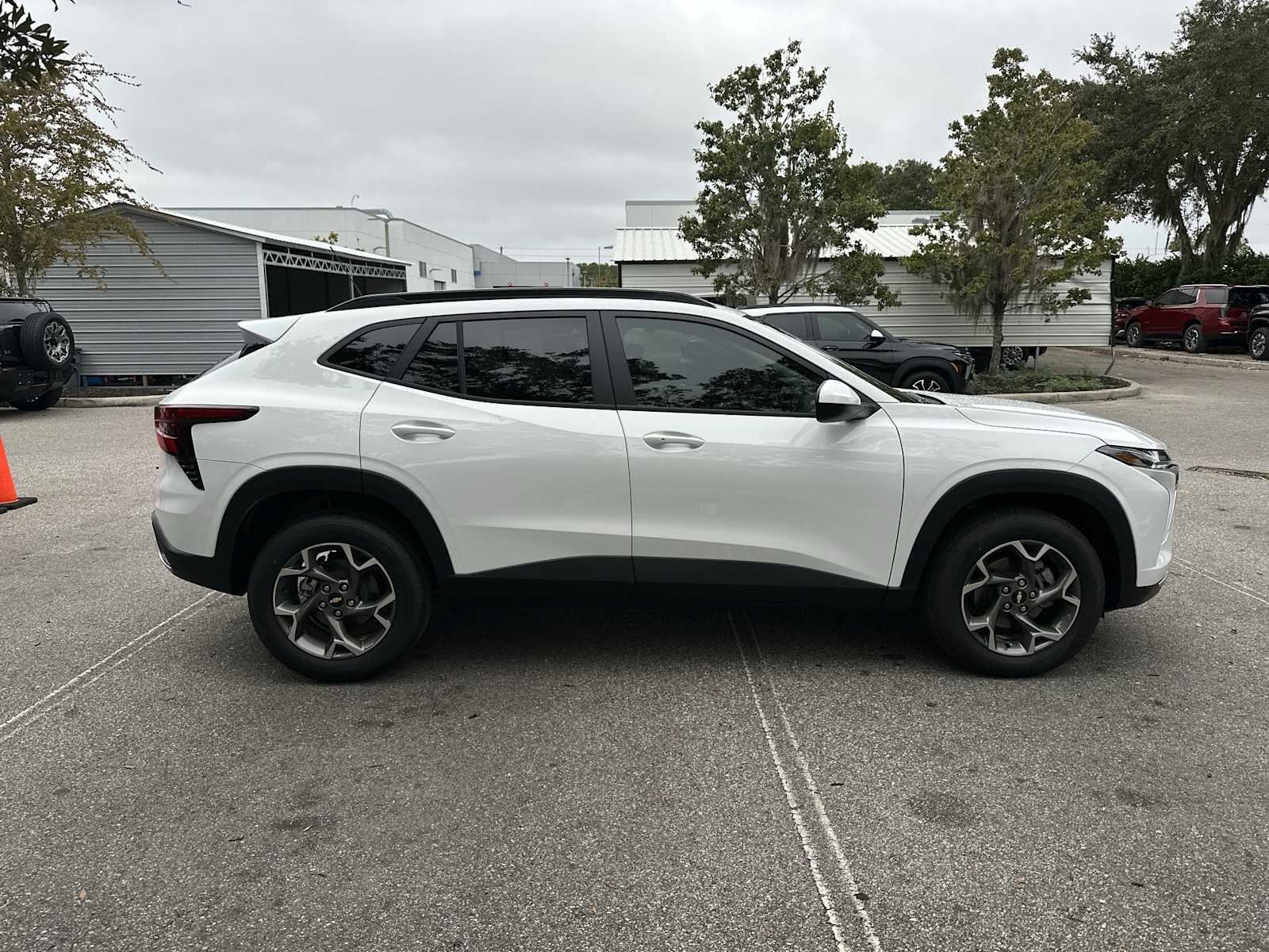 Thumbnail: 2026 Chevrolet Trax - 7