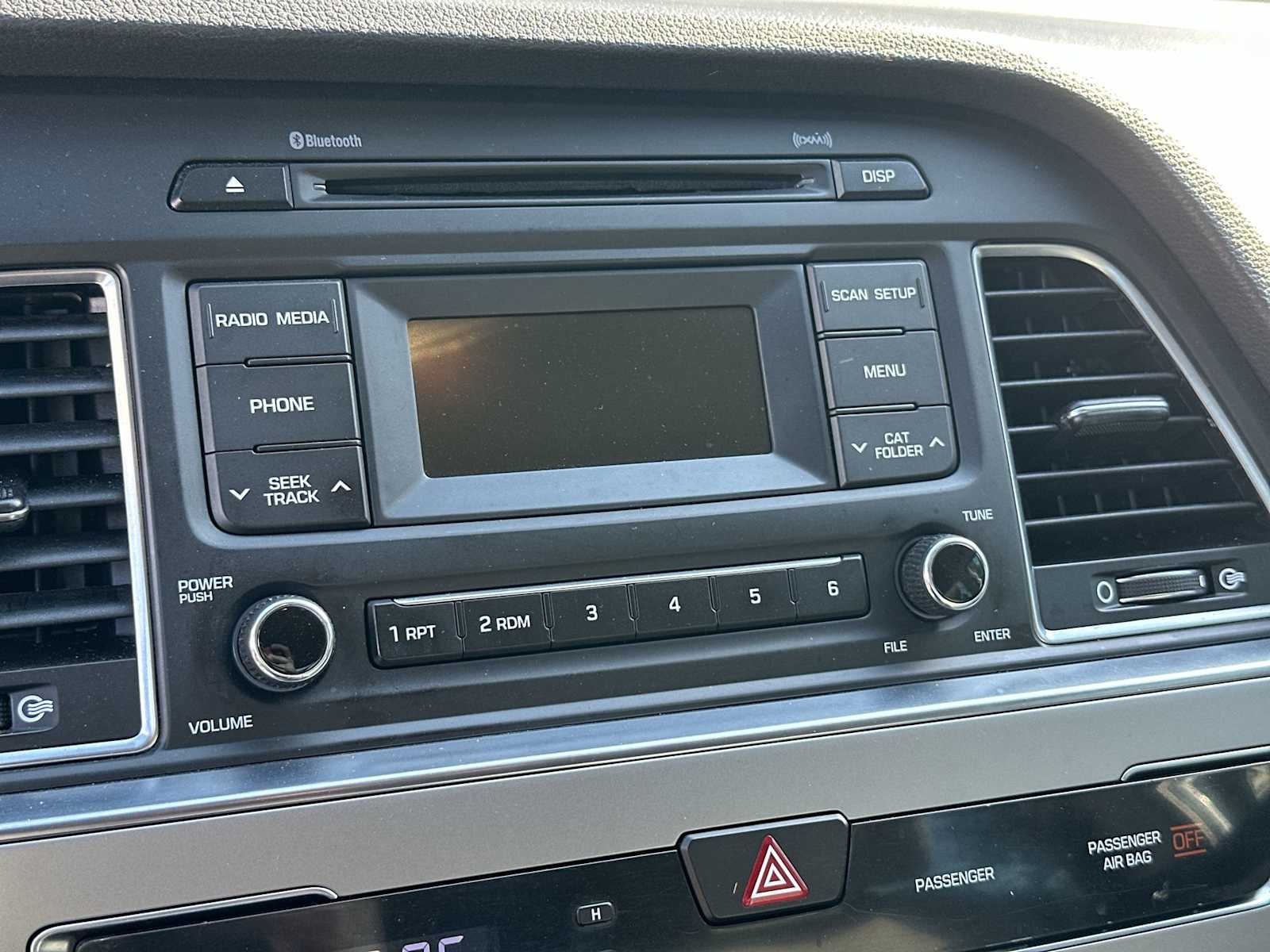 Thumbnail: 2017 Hyundai Sonata - 22