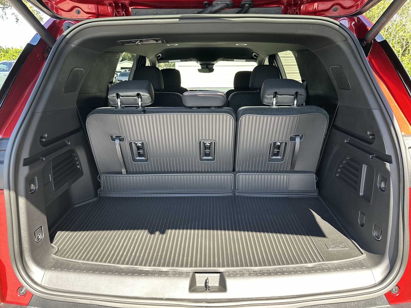 Thumbnail: 2026 Chevrolet Traverse - 26