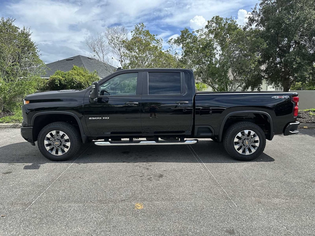 New 2025 Chevrolet Silverado 2500 HD Custom Truck Crew Cab