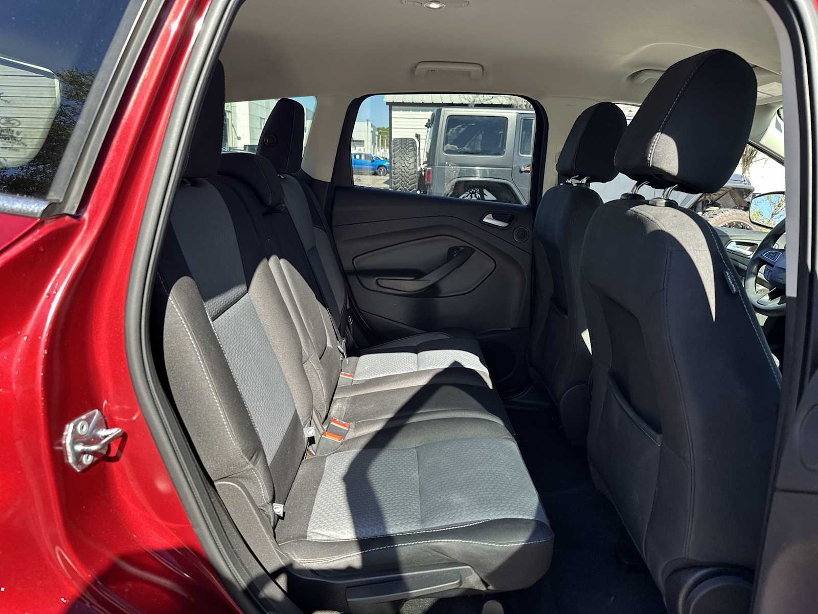 Thumbnail: 2017 Ford Escape - 19