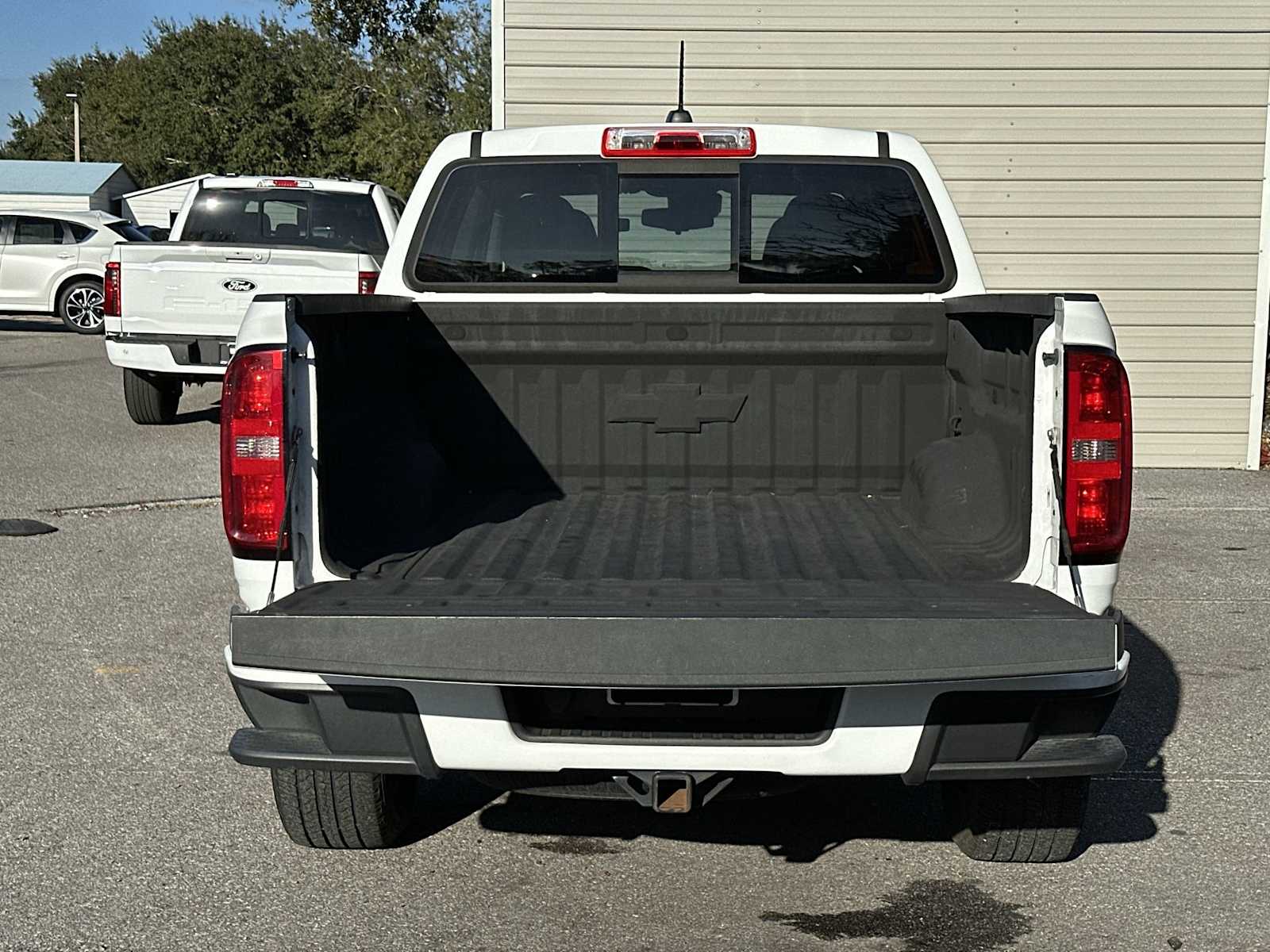 Thumbnail: 2017 Chevrolet Colorado - 25